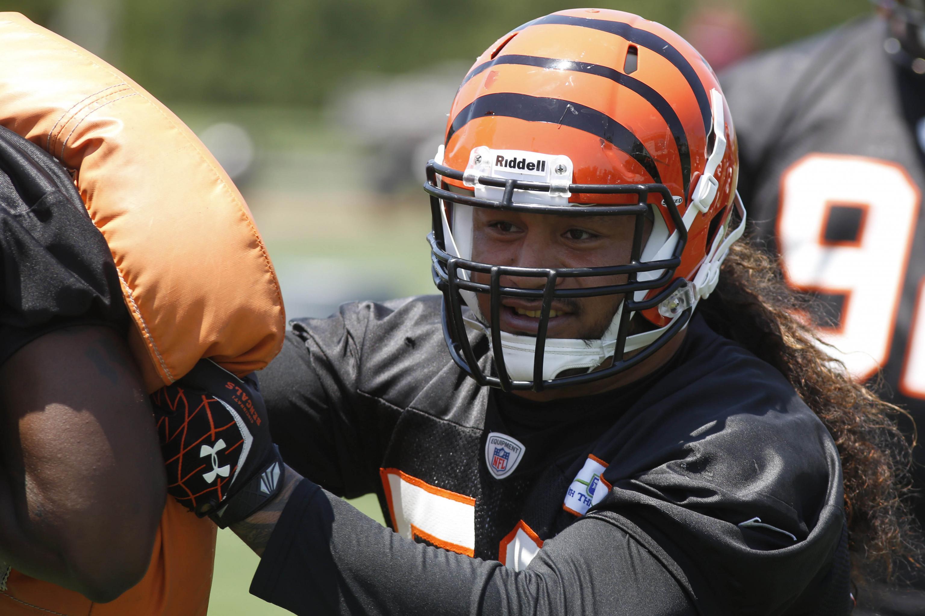 Bengals LB Maualuga moves to middle - Deseret News