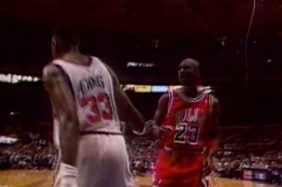 We Remember Michael Jordan's One-Handed Jam over Patrick ...