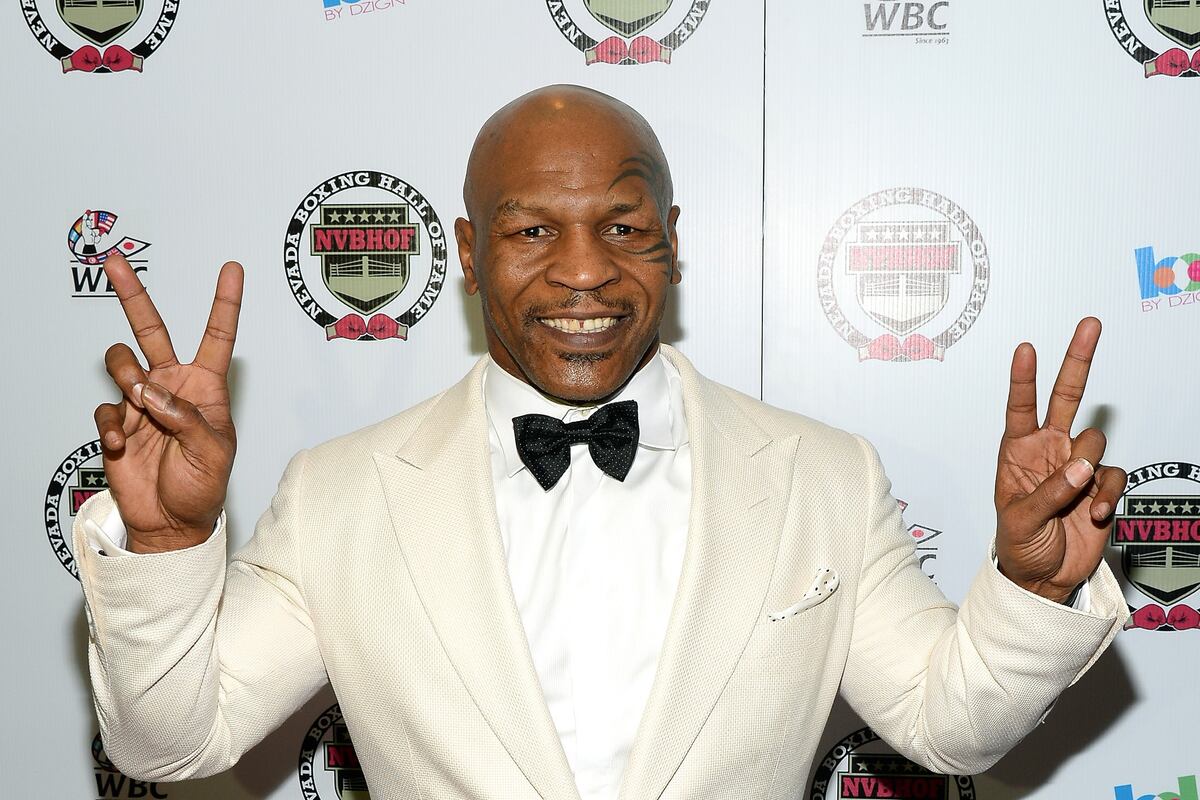 Grading Mike Tyson's Debut as a Boxing Promoter on Friday Night Fights