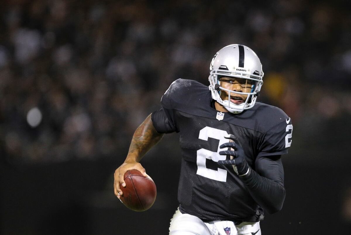 Terrelle Pryor Makes a Run at the Oakland Raiders' Starting Quarterback
