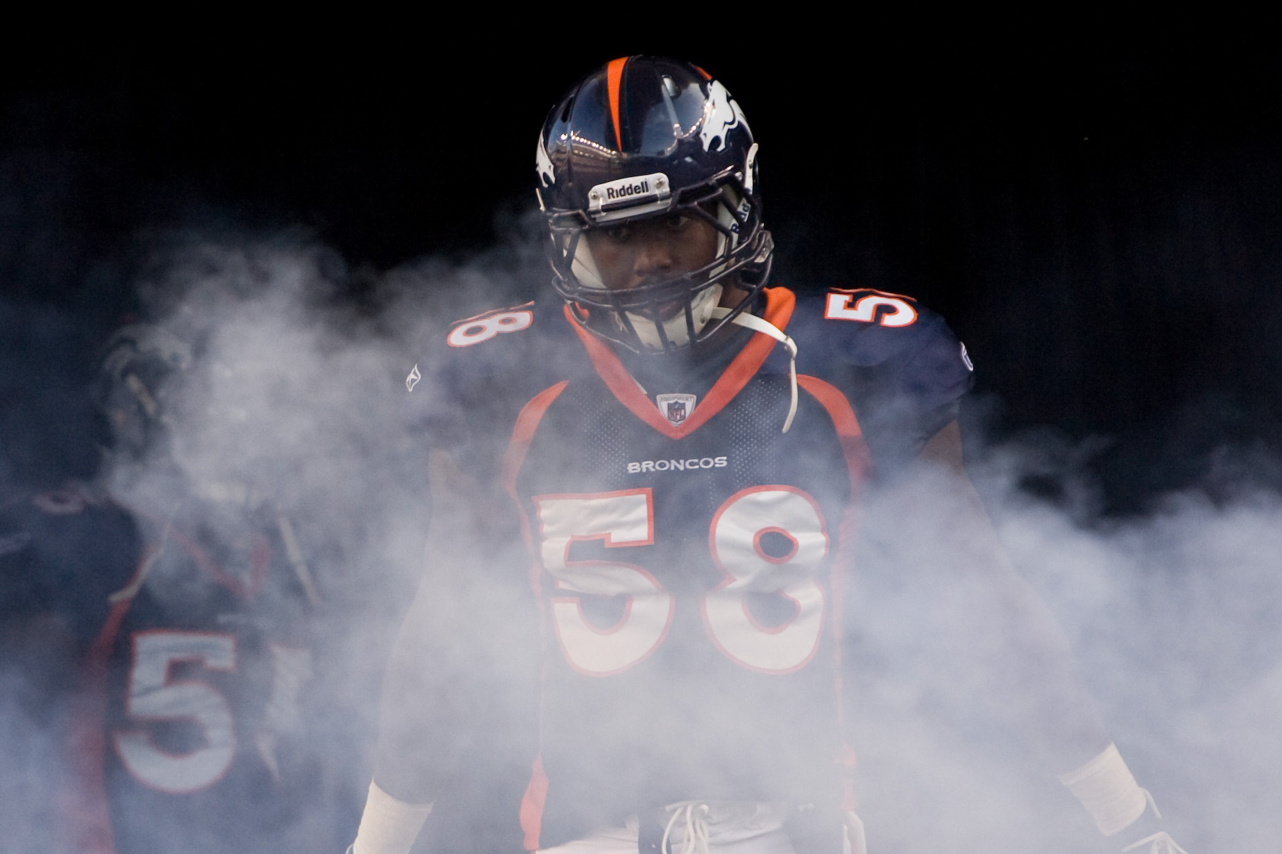 Von Miller questionable for Broncos' Week 8 home game against