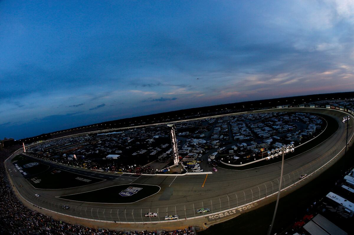 Fantasy Nascar Picks For Sprint Cup Series At Atlanta Bleacher Report Latest News Videos And Highlights