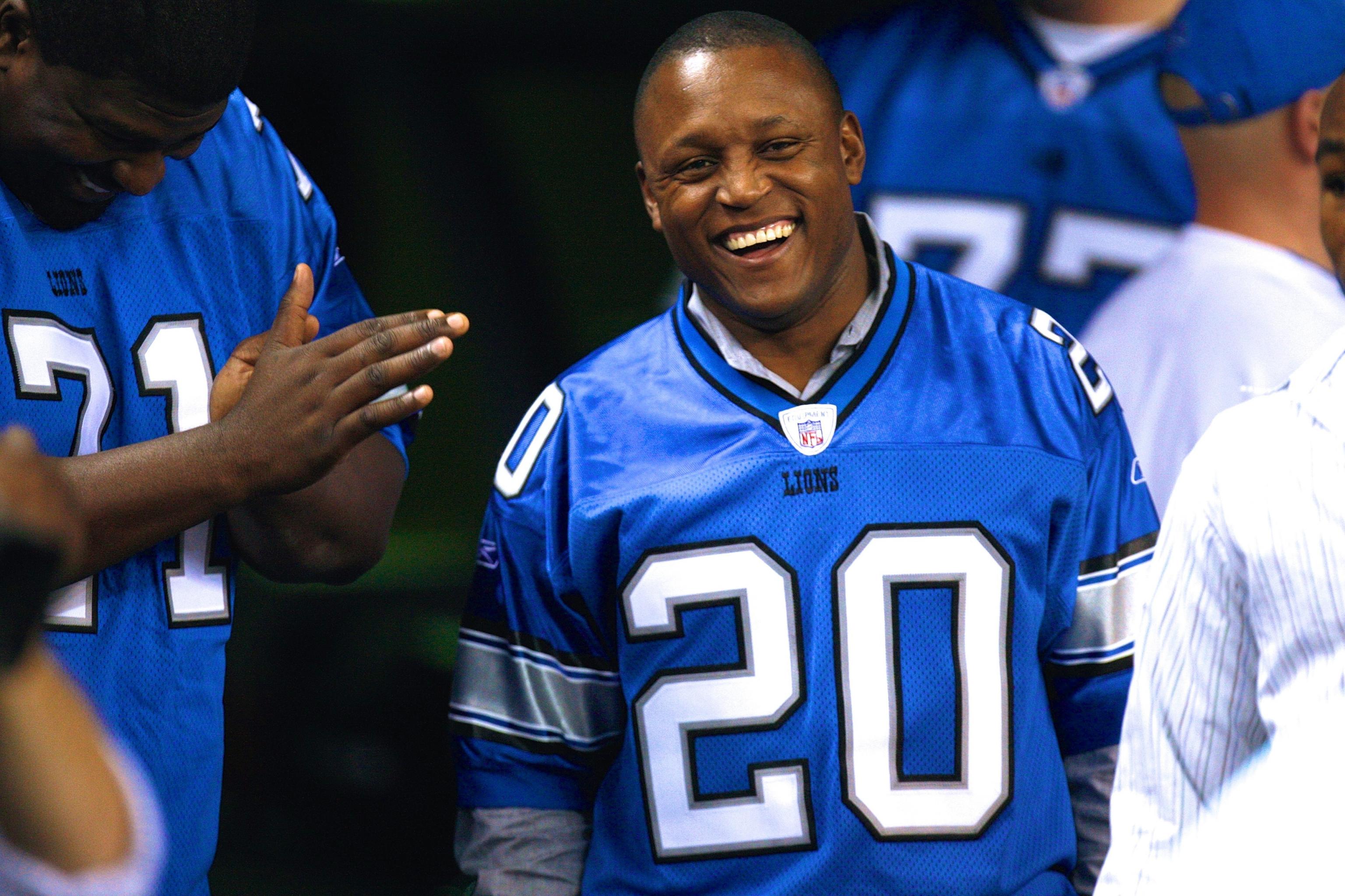 Detroit Lions Legend Barry Sanders Talks Madden Cover and Why He Left the  Game, News, Scores, Highlights, Stats, and Rumors