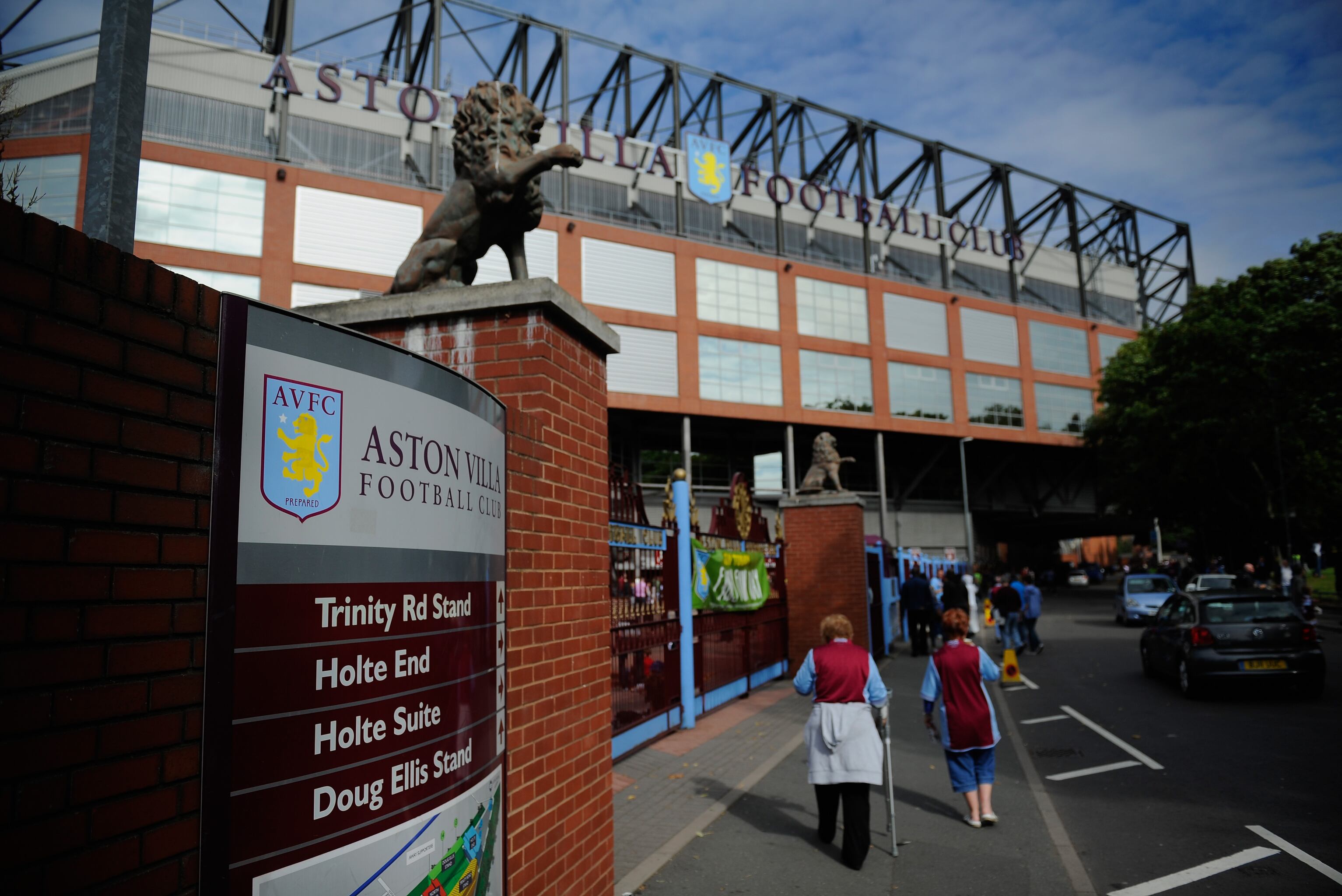 Aston Villa S 7 Coolest Kits Of All Time Bleacher Report Latest News Videos And Highlights