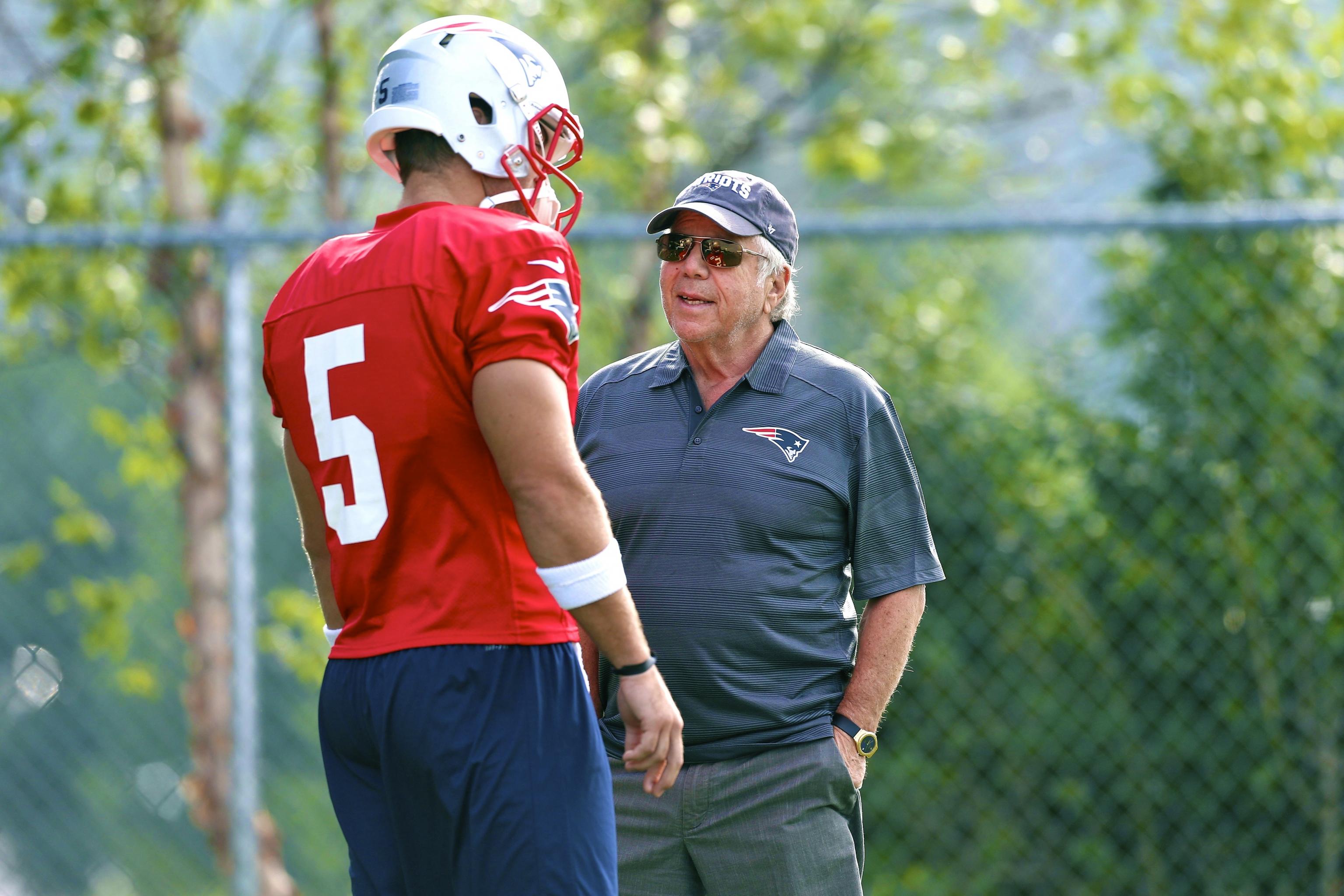 Tim Tebow finishes preseason with solid effort