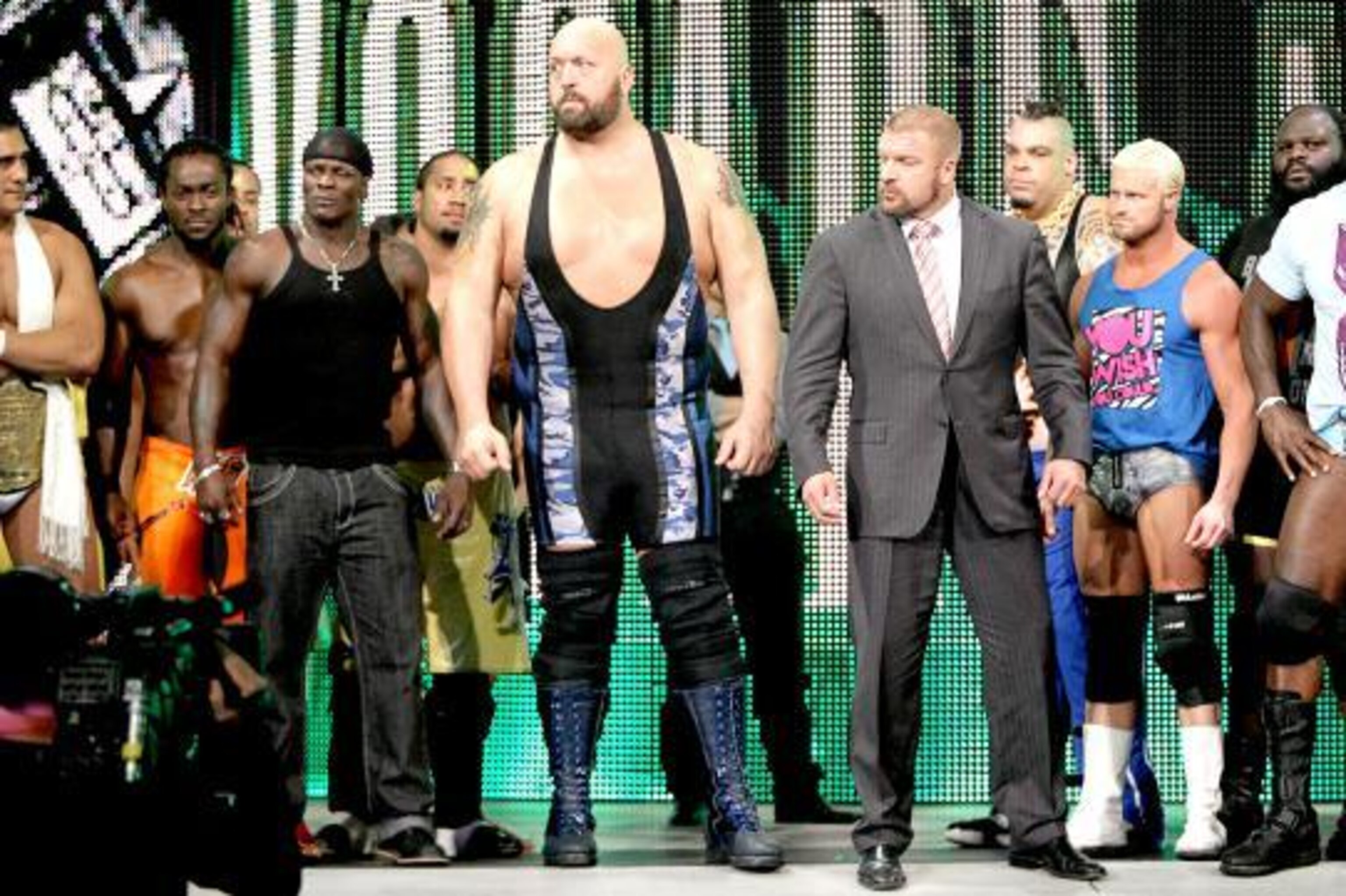 Should Triple H Return To The Ring For Hell In A Cell Survivor Series Bleacher Report Latest News Videos And Highlights After being sidelined for eight months due to a quad injury, triple h returns to a huge reaction from the wwe universe at madison square garden.more wwe. should triple h return to the ring for