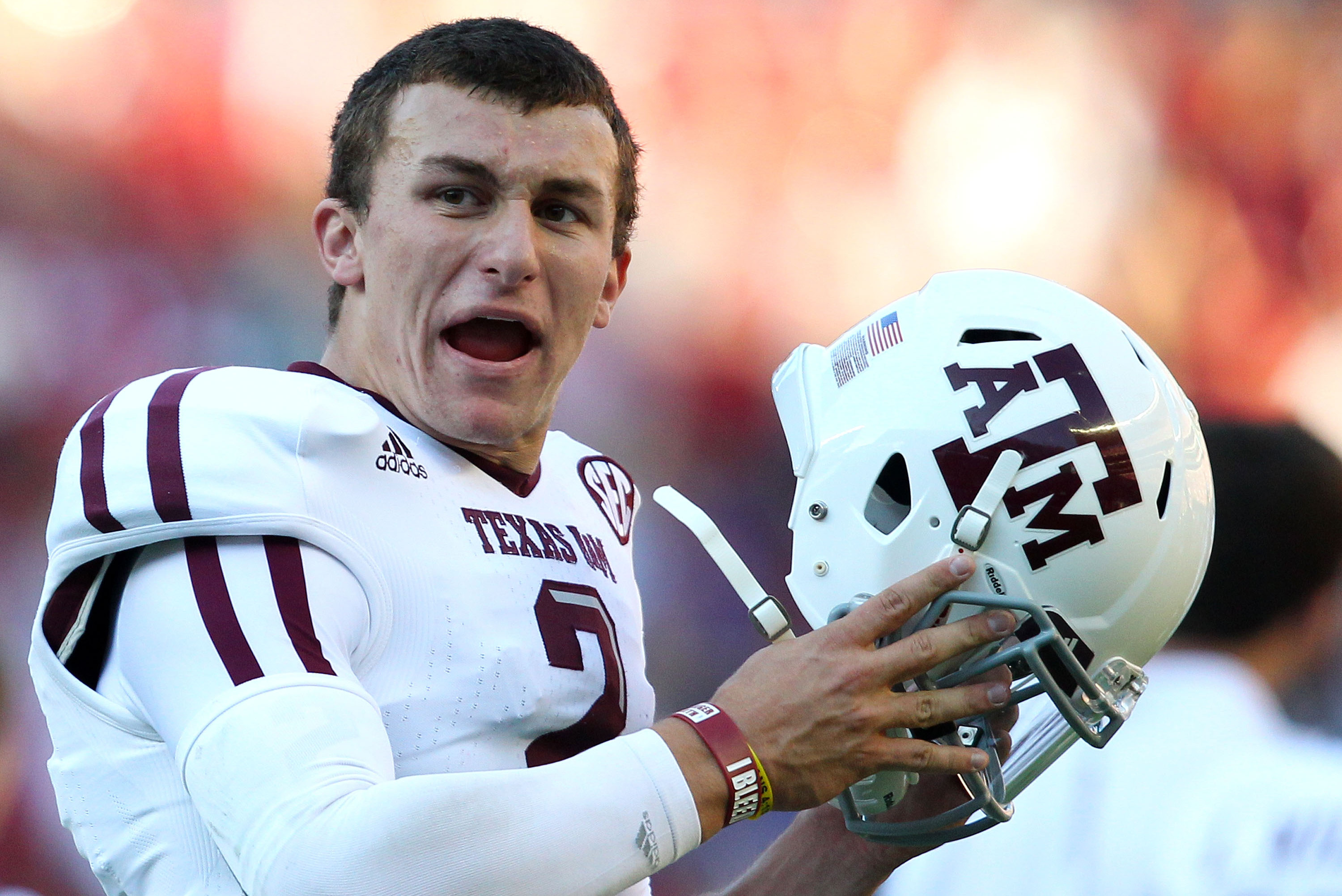 Johnny Manziel Memorabilia – Super Sports Center