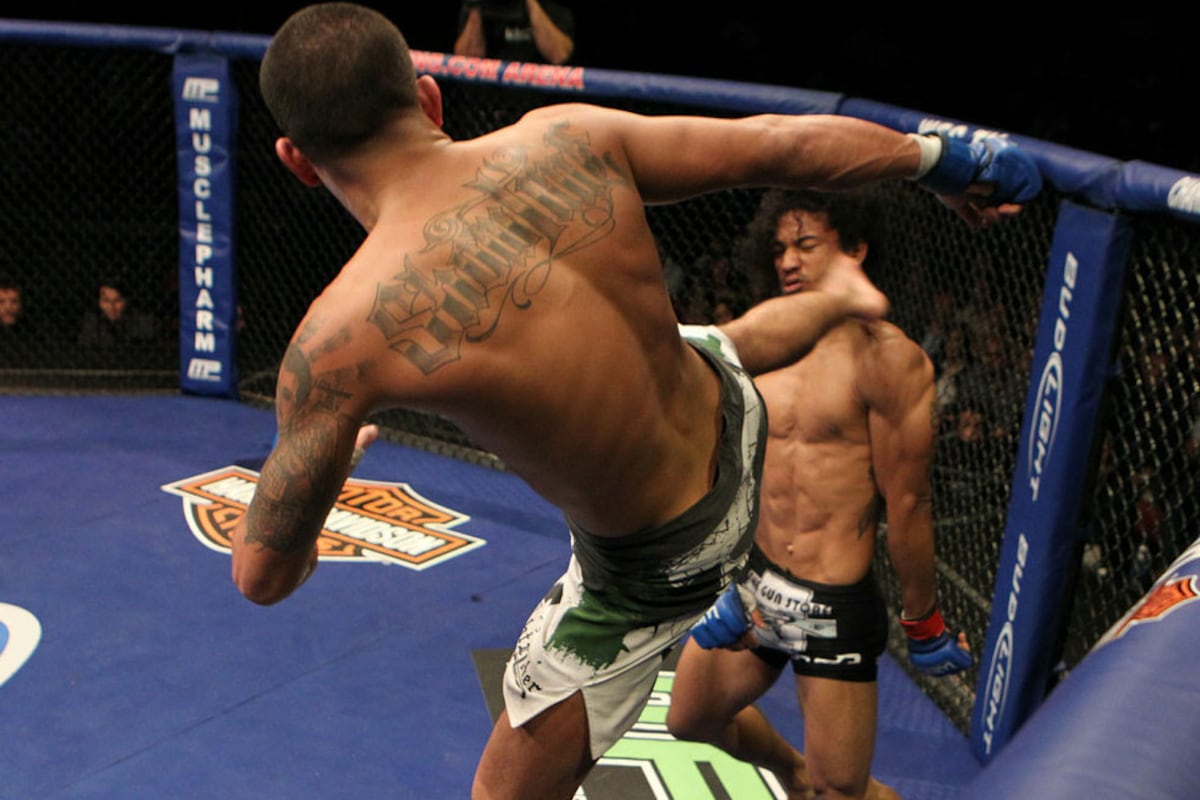Remembering Wec 53 Henderson Vs Pettis 1 And The Showtime Kick