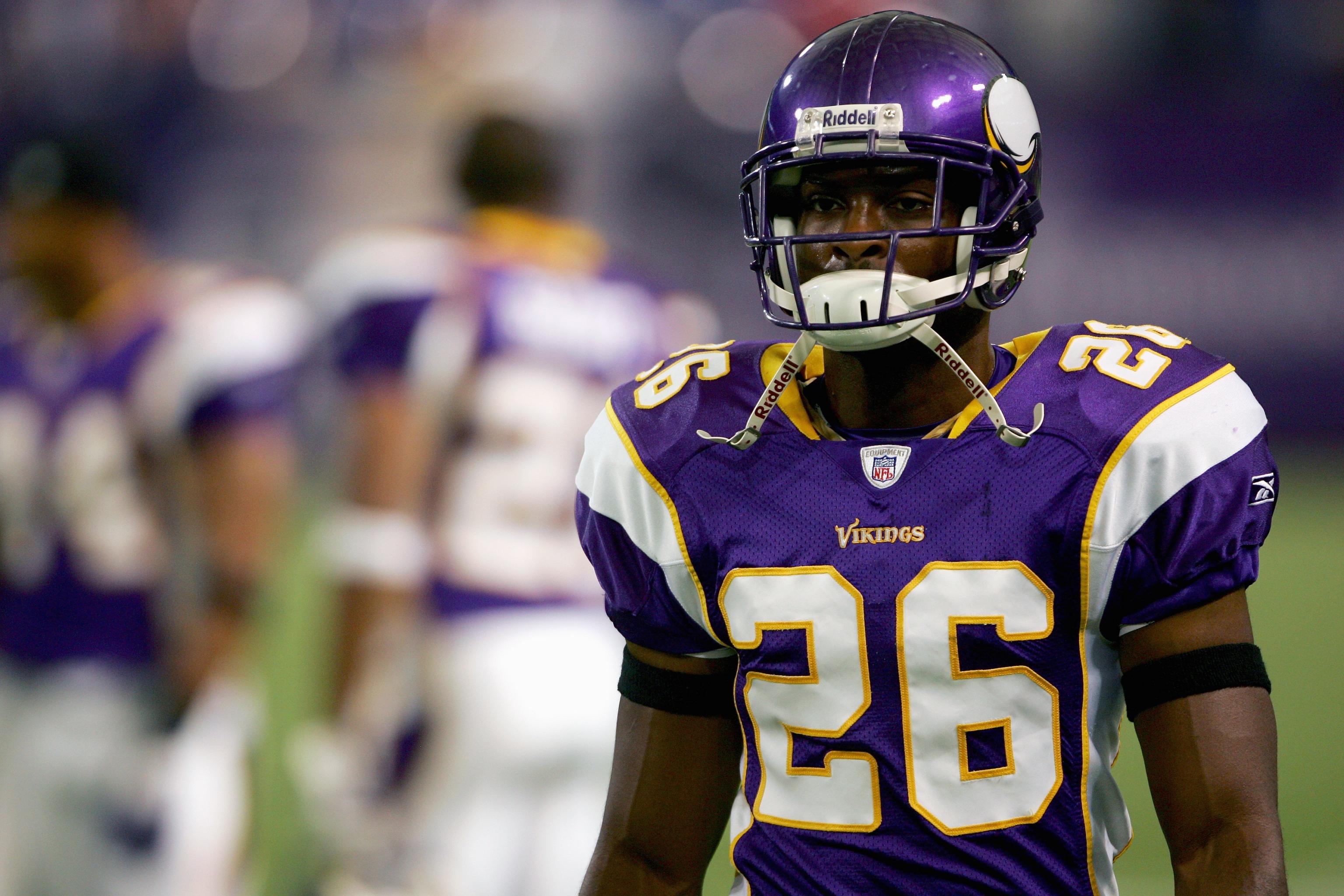 Veteran cornerback Antoine Winfield retires at 36