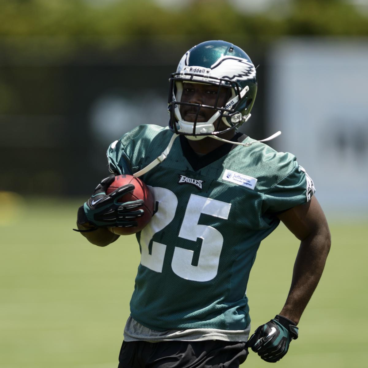 Philadelphia Eagles 2013 Team Roster Report Card Grades for Every