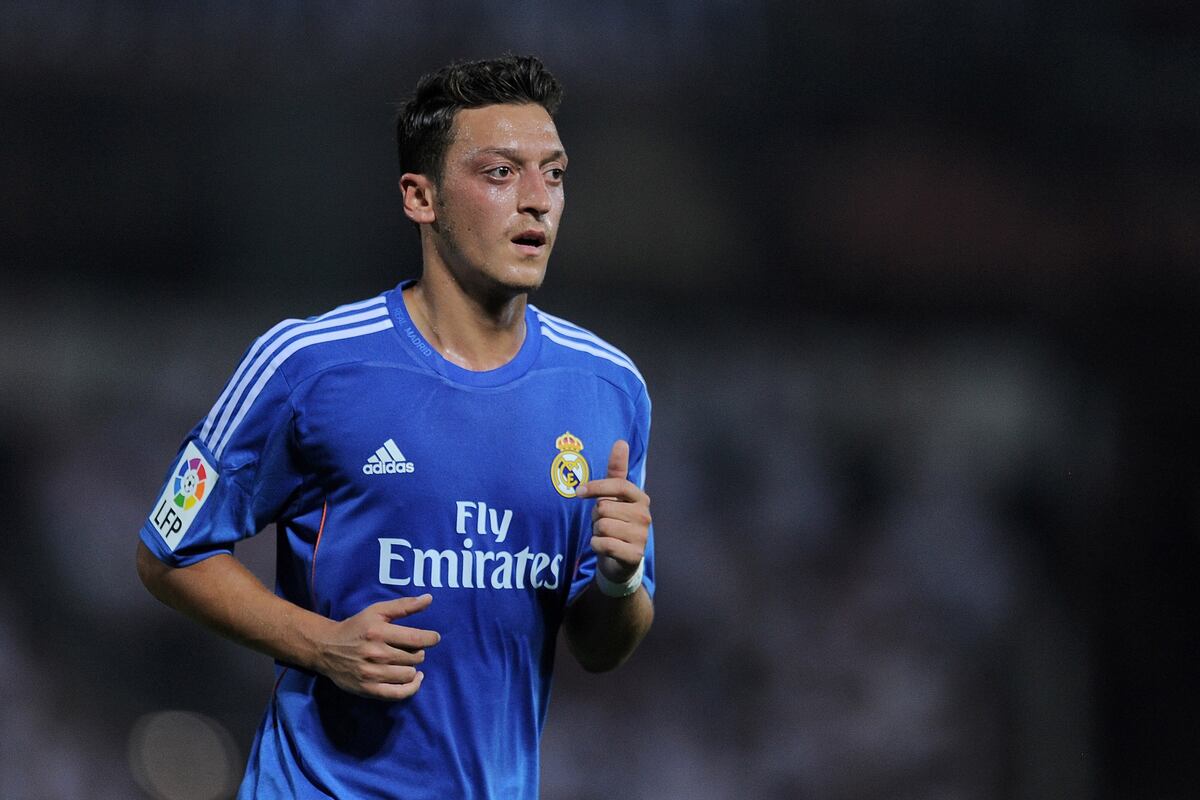 Mesut Ozil 10 Things You Need To Know About Arsenal S New Signing Bleacher Report Latest News Videos And Highlights