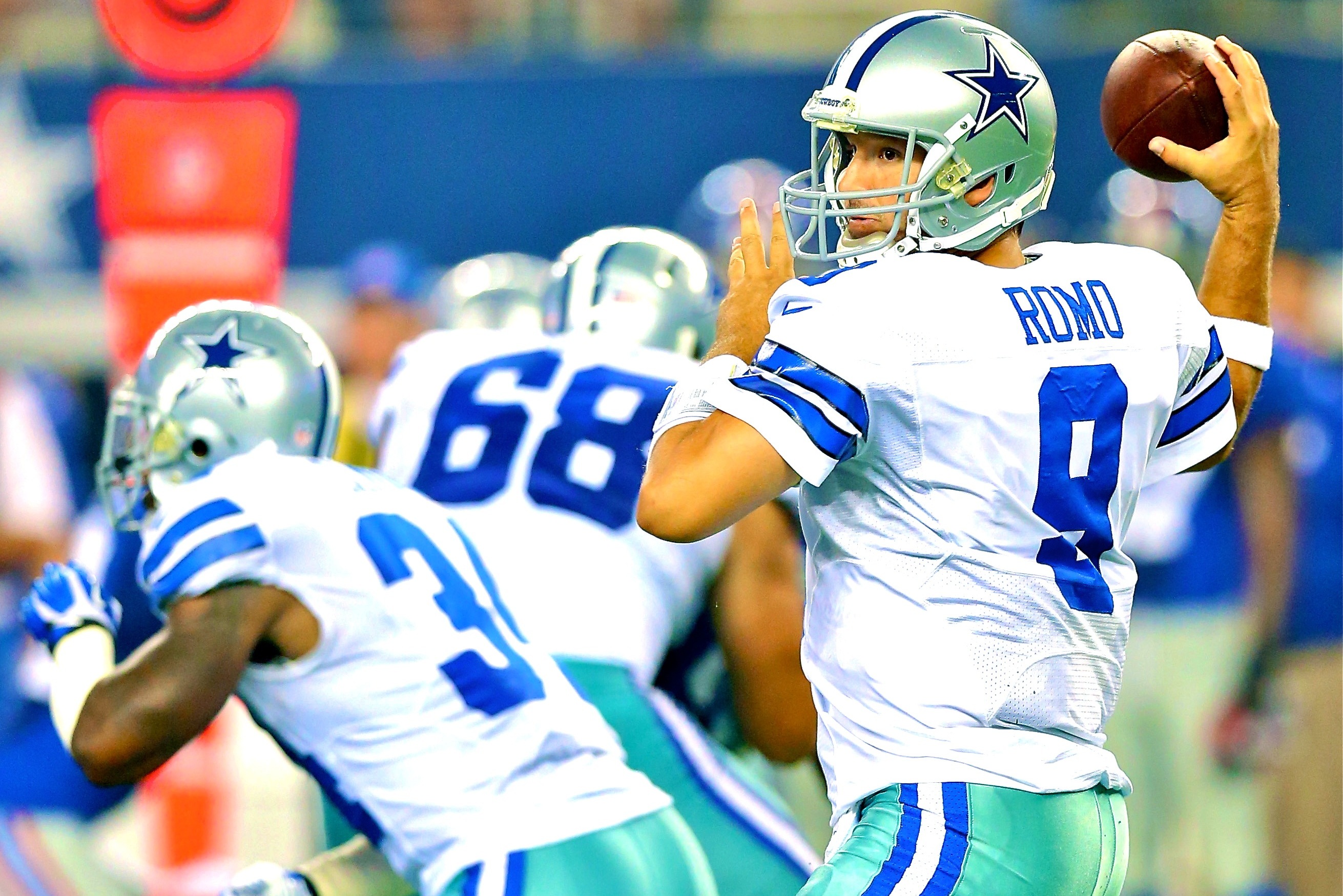 Dallas Cowboys: Why Miles Austin Can Return as Romo's Top Target, News,  Scores, Highlights, Stats, and Rumors