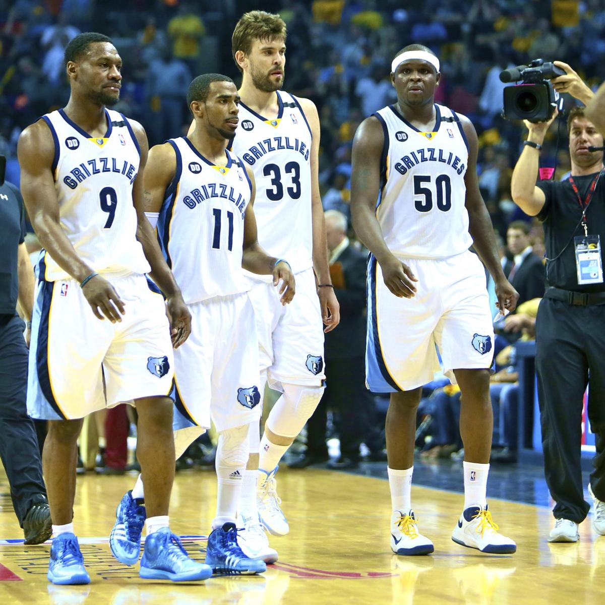 Projected Starting Lineups for Every NBA Team Headed into the 201314(02)