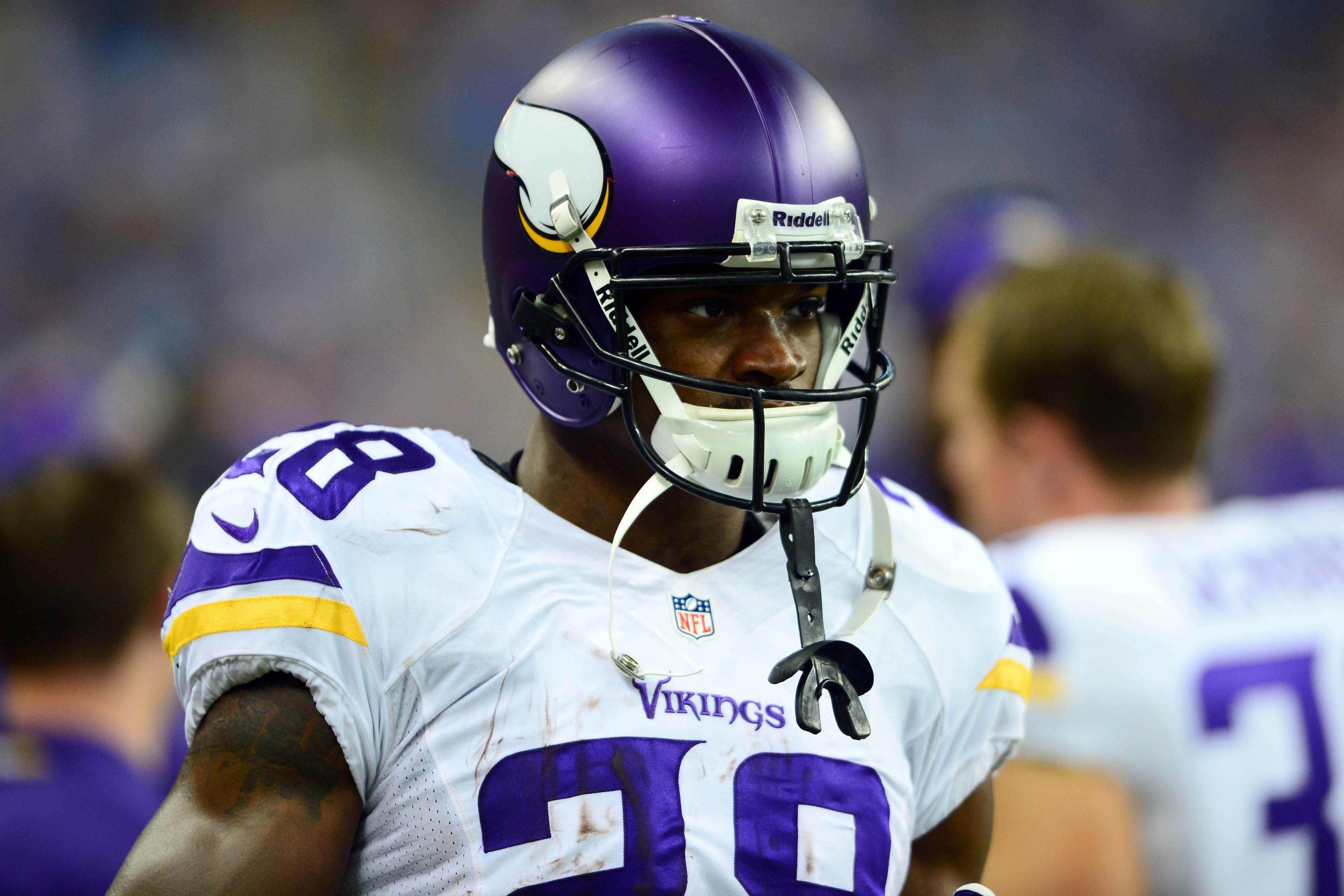 Adrian Peterson second highest rated RB in Madden 16 - Daily Norseman