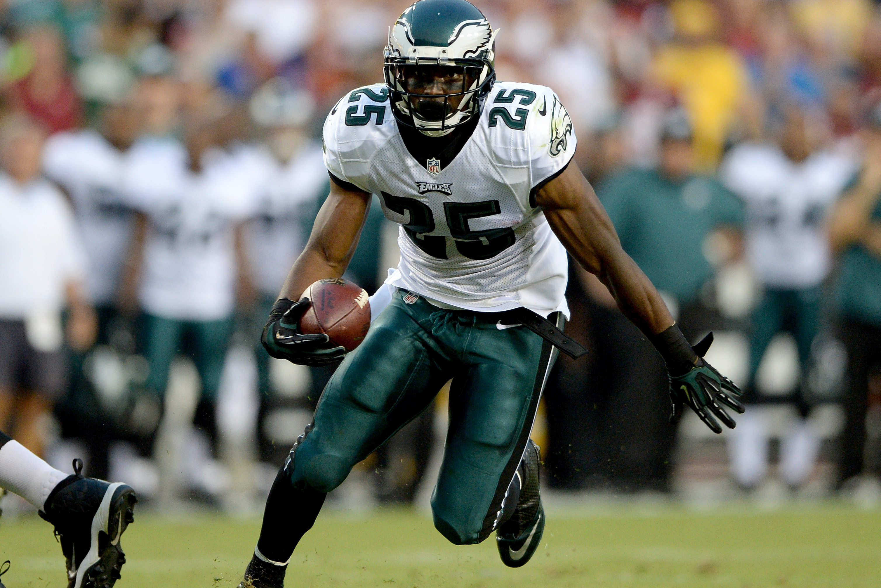 Philadelphia Eagles RB LeSean McCoy (25). Washington Redskins