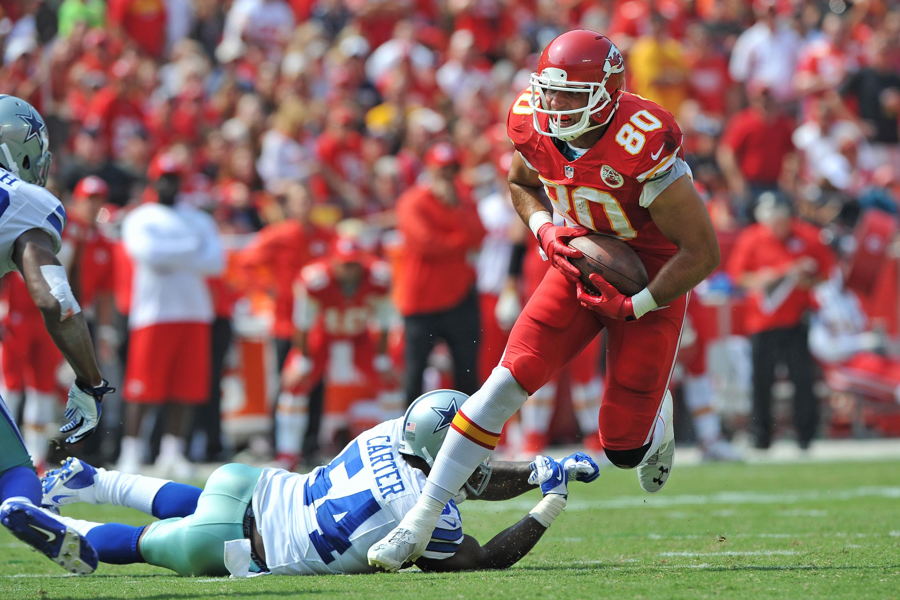 NFL: Chiefs beat Cowboys, 17-16