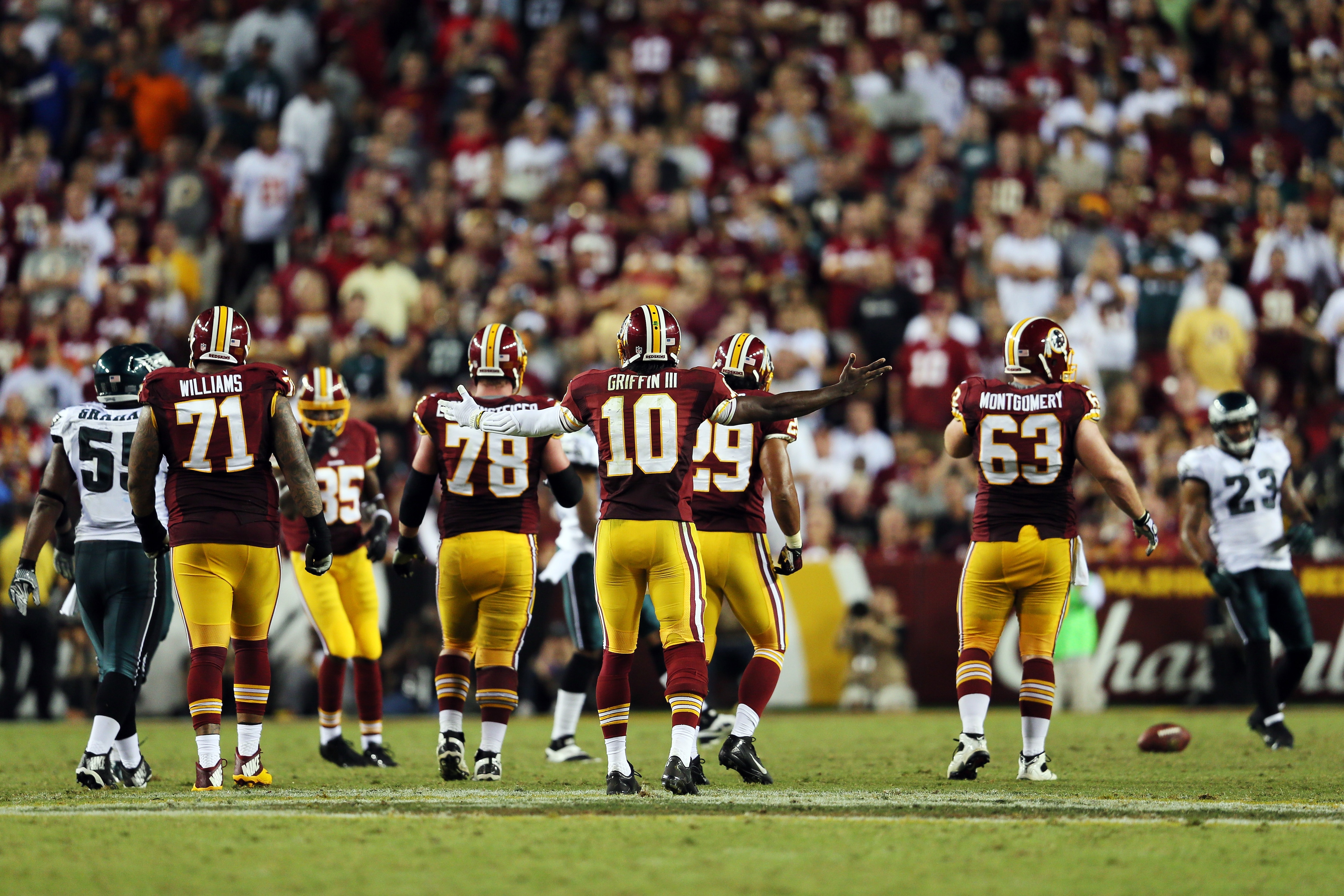 What In The World Is Wrong With The Washington Redskins Offensive Line Hi Res 180268163 Crop Exact 