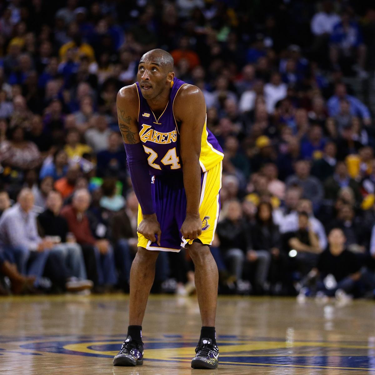 Kobe Bryant Returns to Lakers' Lineup for First Time Since Achilles