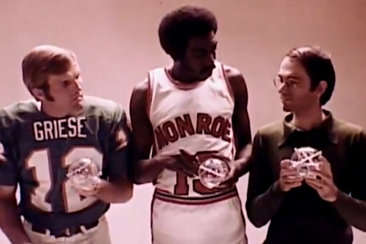Really Weird Sports Commercials of the '70s and '80s News, Scores