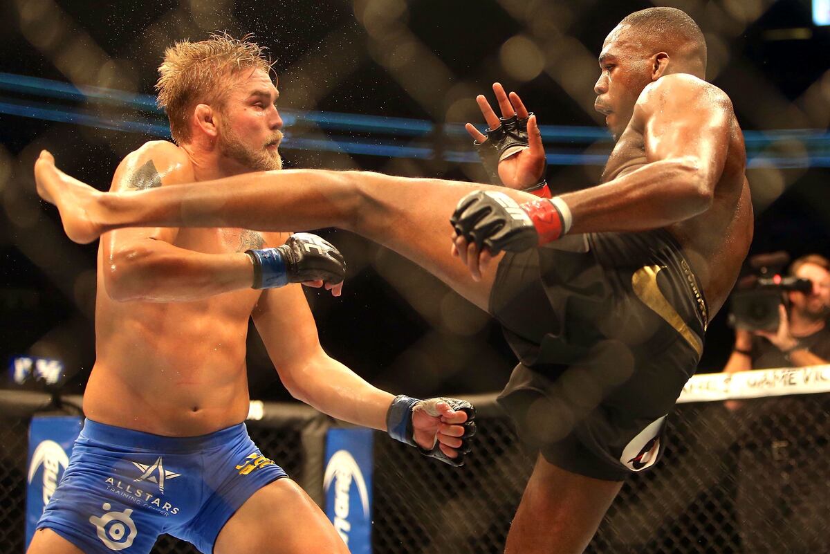 UFC Rankings for Each Weight Division Following UFC 165 | Bleacher Report | Latest News, Videos ...