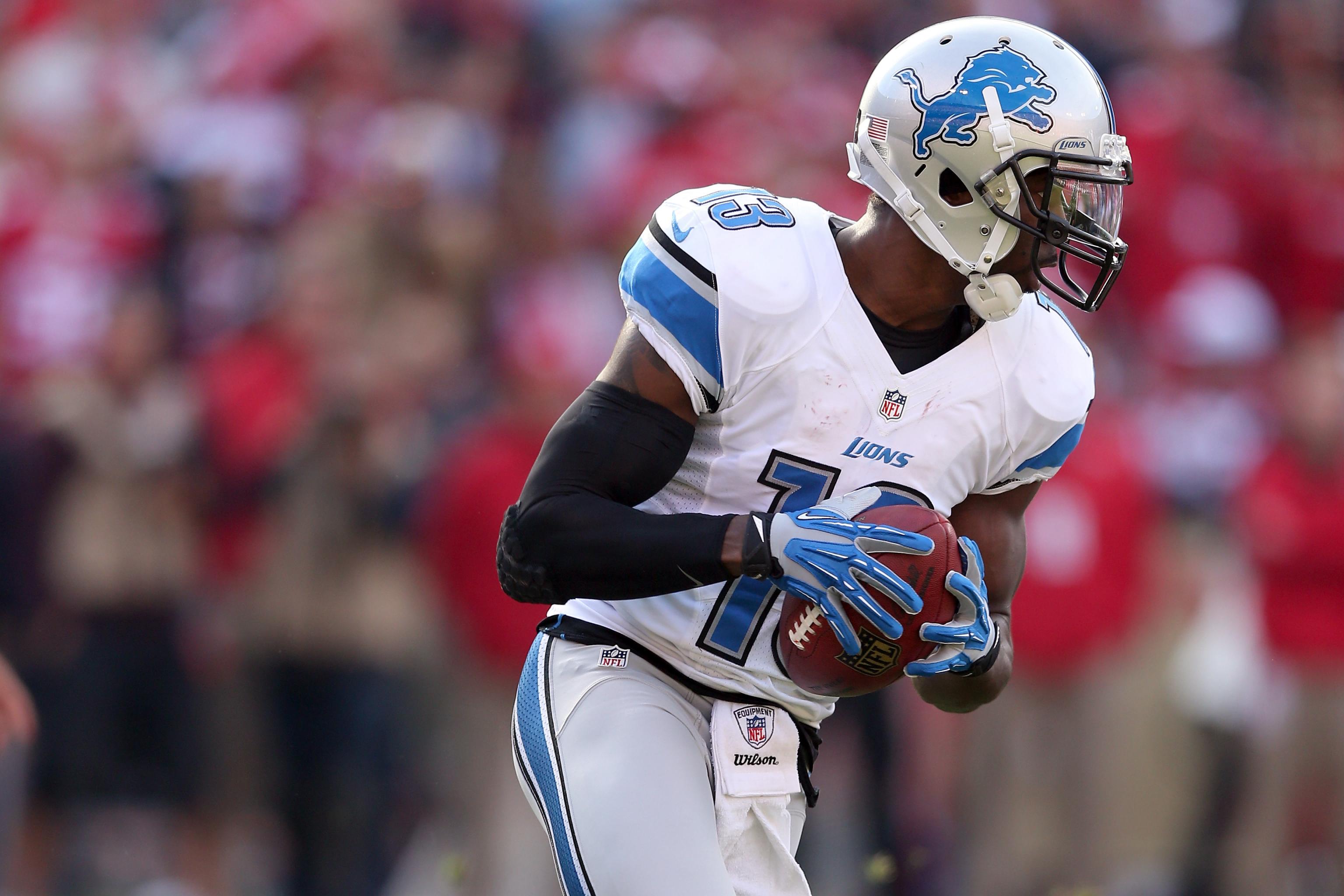 Lions' WR Nate Burleson out for season with broken leg 