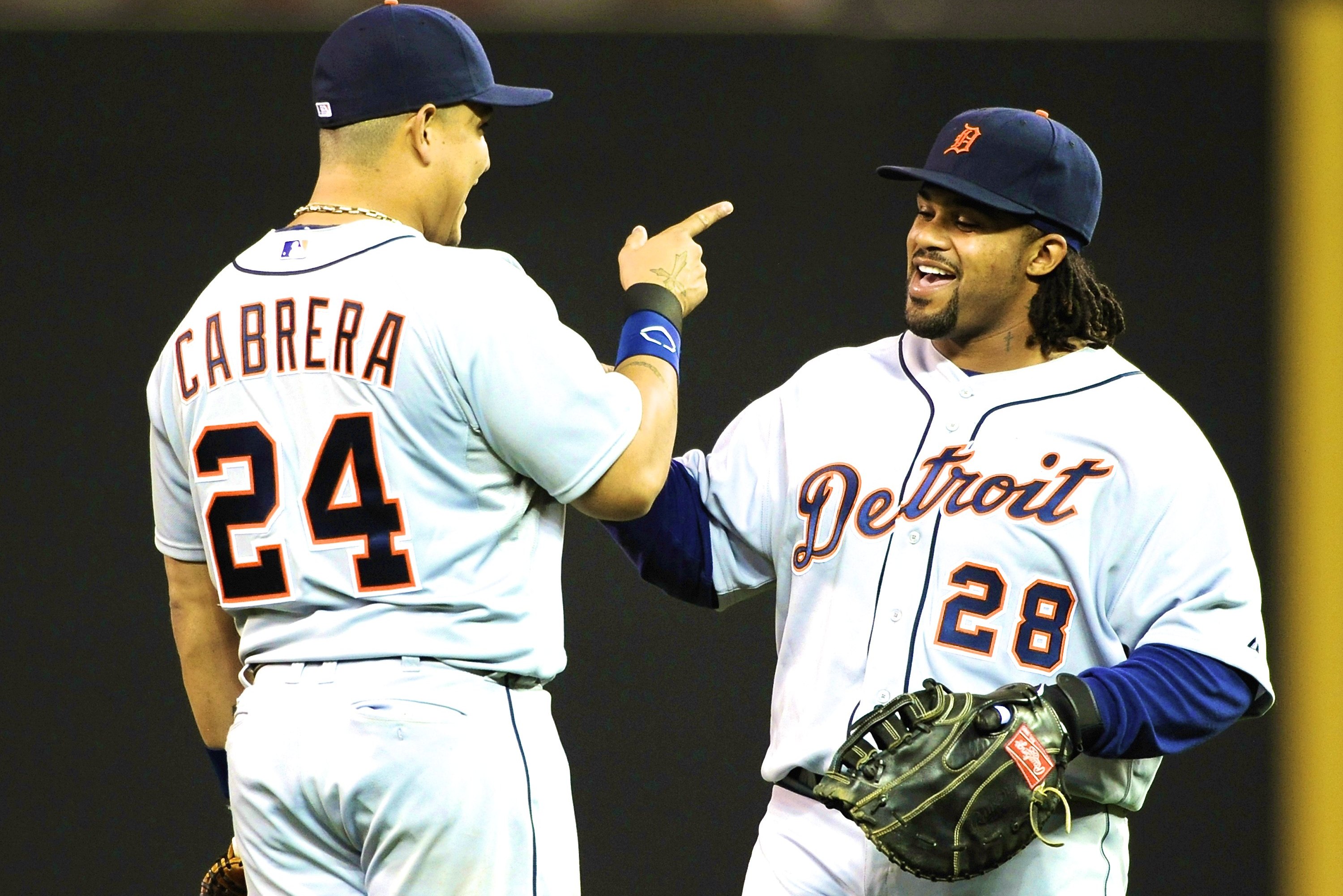 Tigers clinch AL Central with 1-0 win over Twins