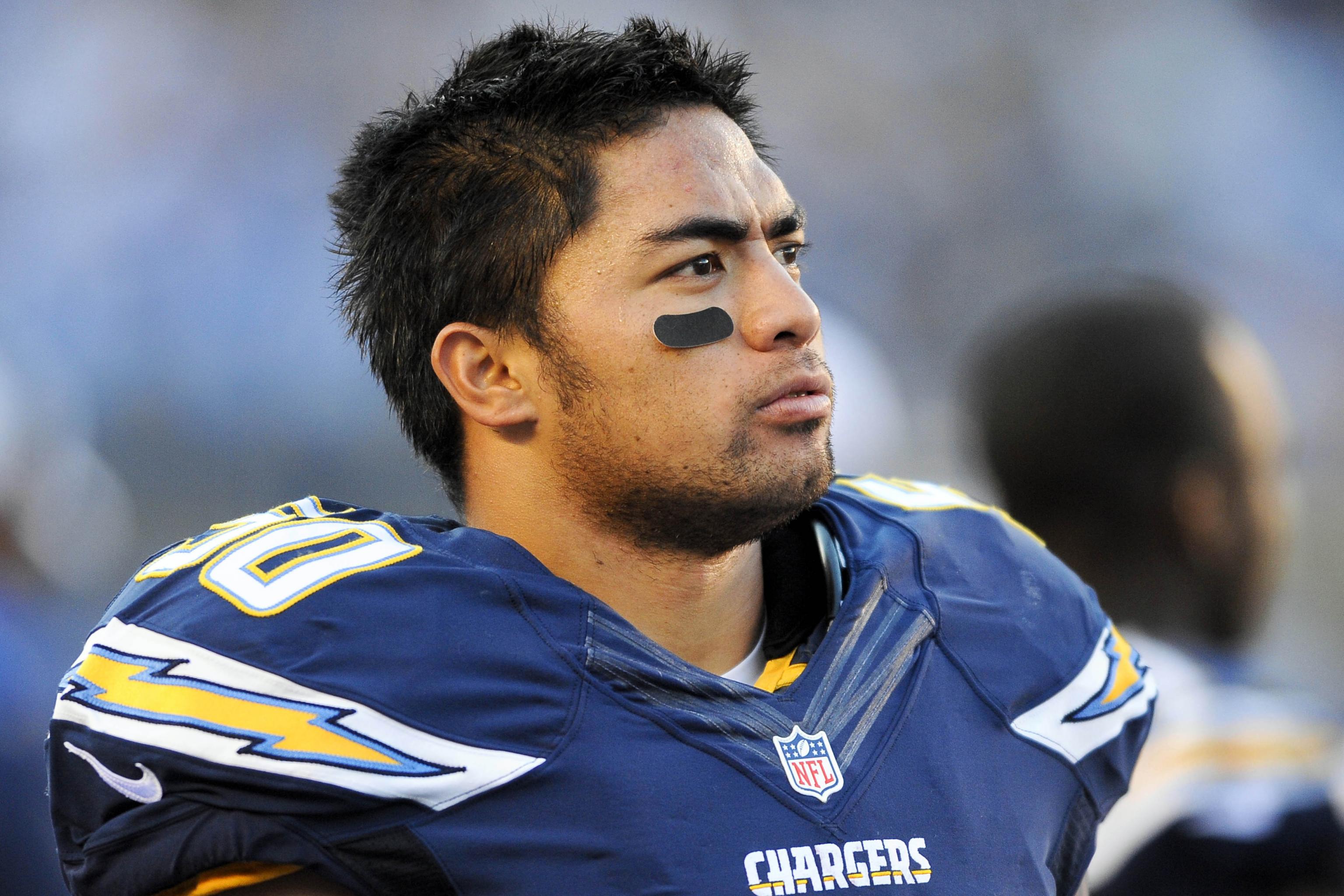 Manti Te'o is getting used to NFL life with the Chargers