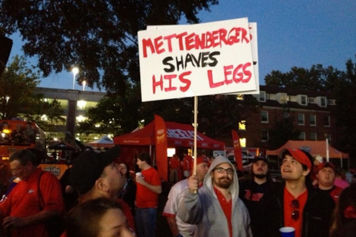 Best Signs from ESPN's 'College GameDay' Week 5 | News, Scores