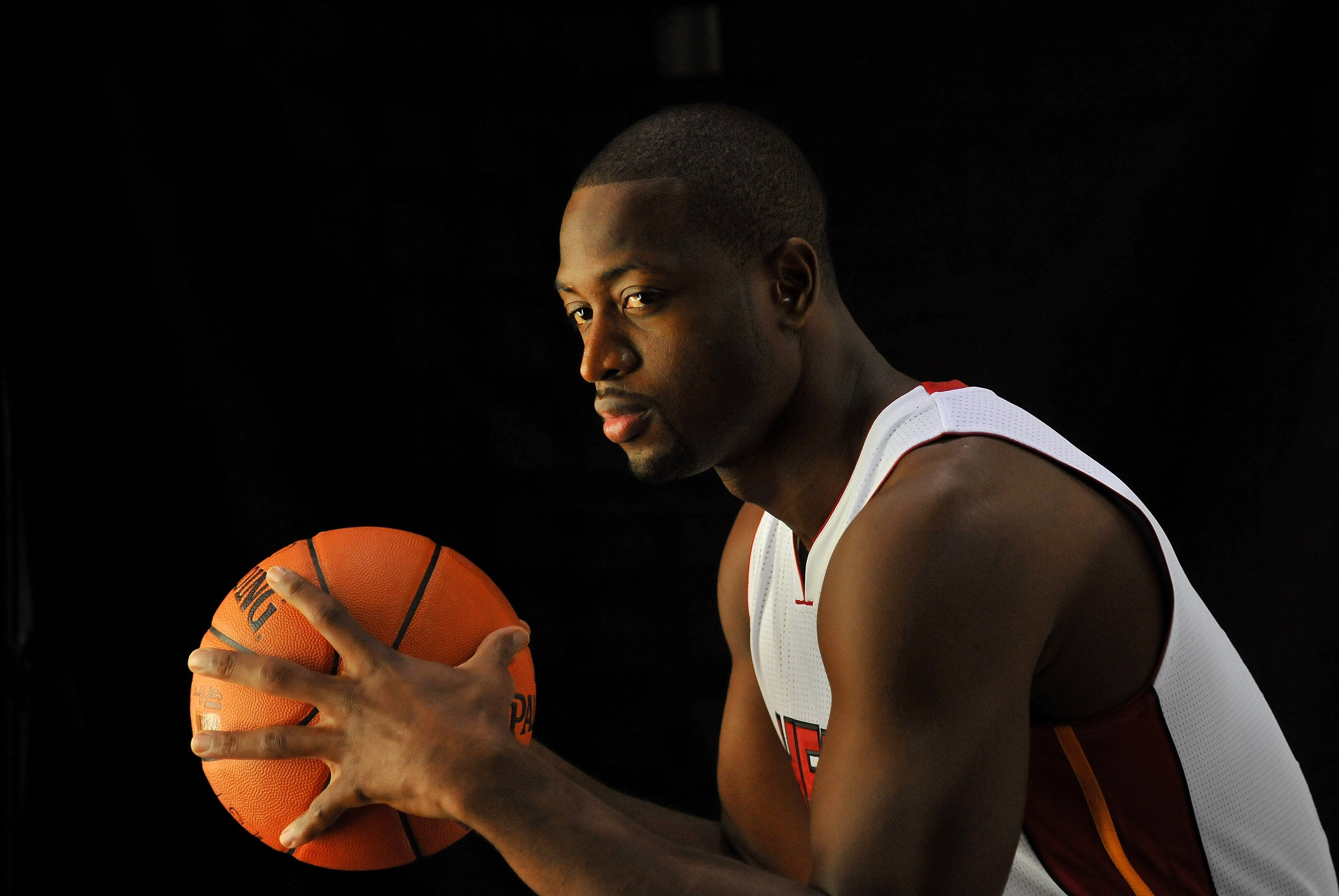 Dwyane Wade, Like Old Times, Is the Miami Heat's Most Compelling Story ...