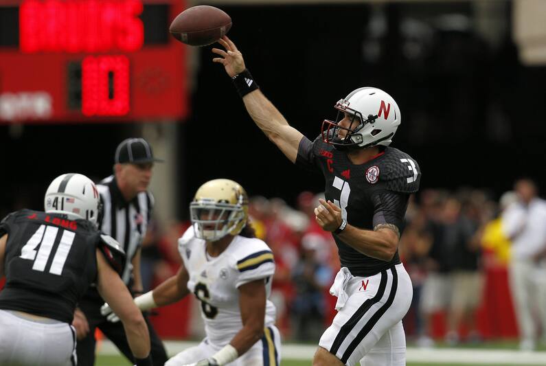 What S Up With The Health Of Nebraska Quarterback Taylor Martinez