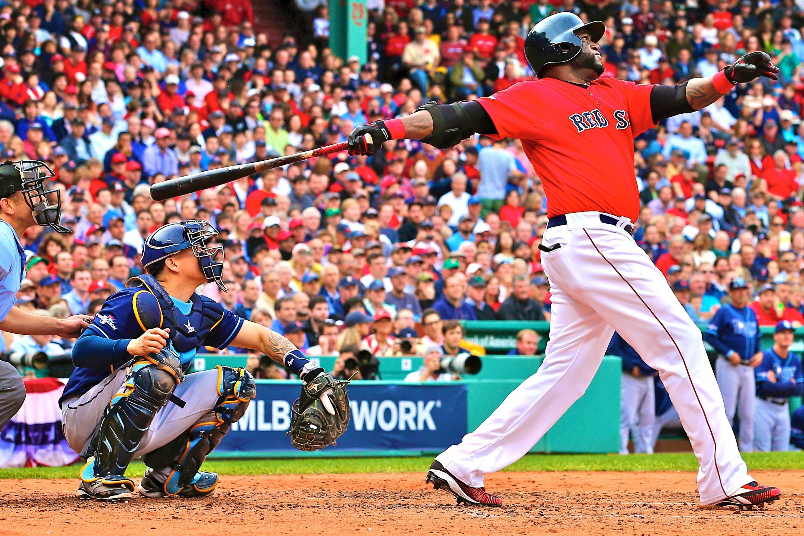 Wil Myers Misplays Fly Ball in Right Field, Leading to Five-Run Fourth  Inning for Red Sox (GIF) 