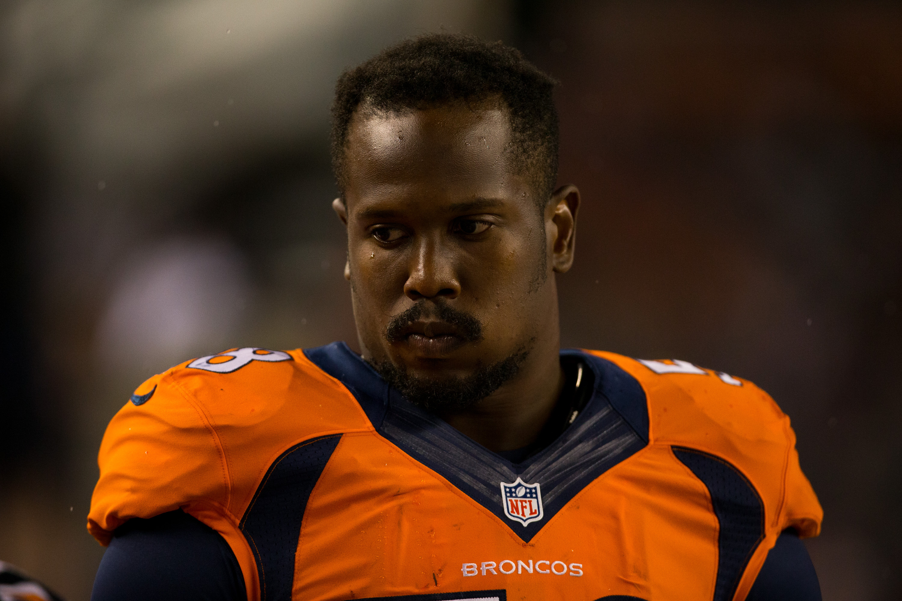 Von Miller, Broncos LB, had top-selling jersey among NFL defenders last year