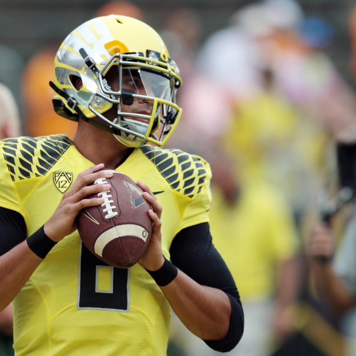 Best Playmaker for Every Top 25 College Football Team News, Scores