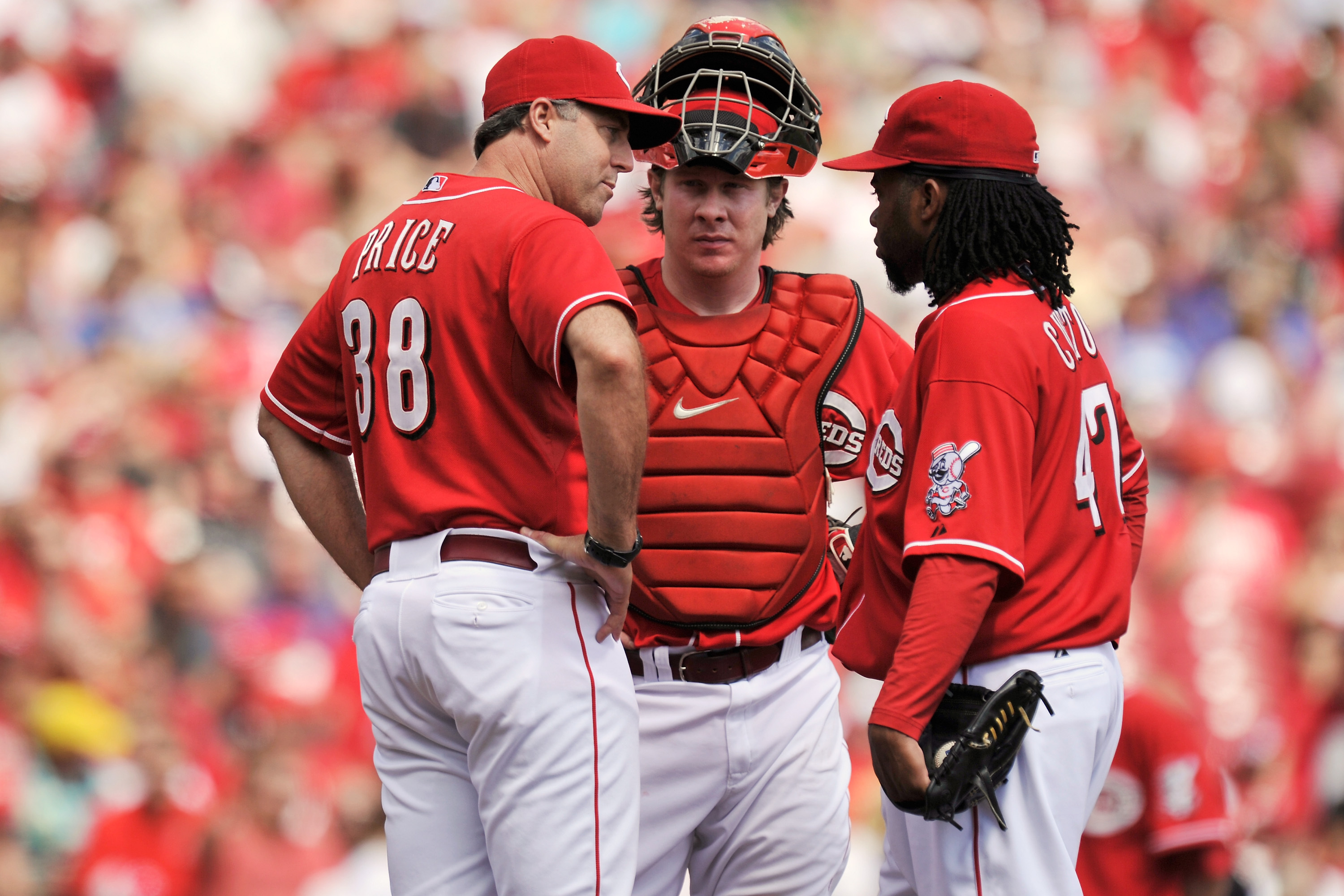 Paul Daugherty column on Cincinnati Reds falling out of NL Central