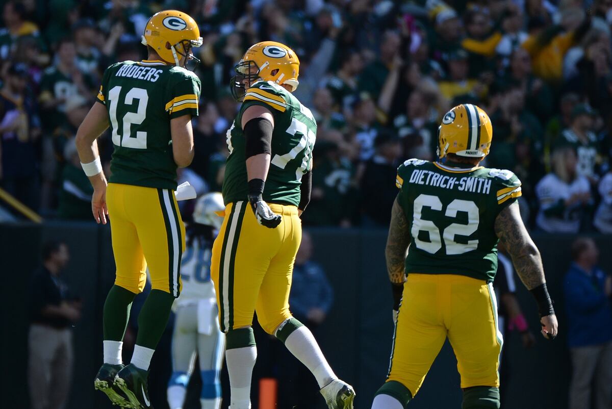 Packers' EarlySeason Schedule Will Ensure a BattleTested Offensive