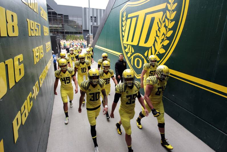 Oregon Football Unveils Amazing New Recruiting Website Bleacher