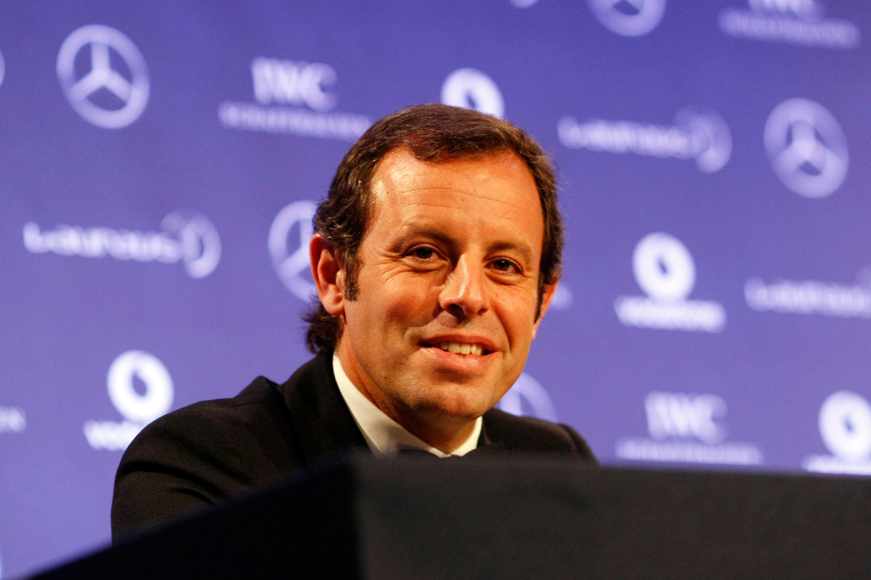 FC Barcelona's Sandro Rosell is hanging out with Brazil in