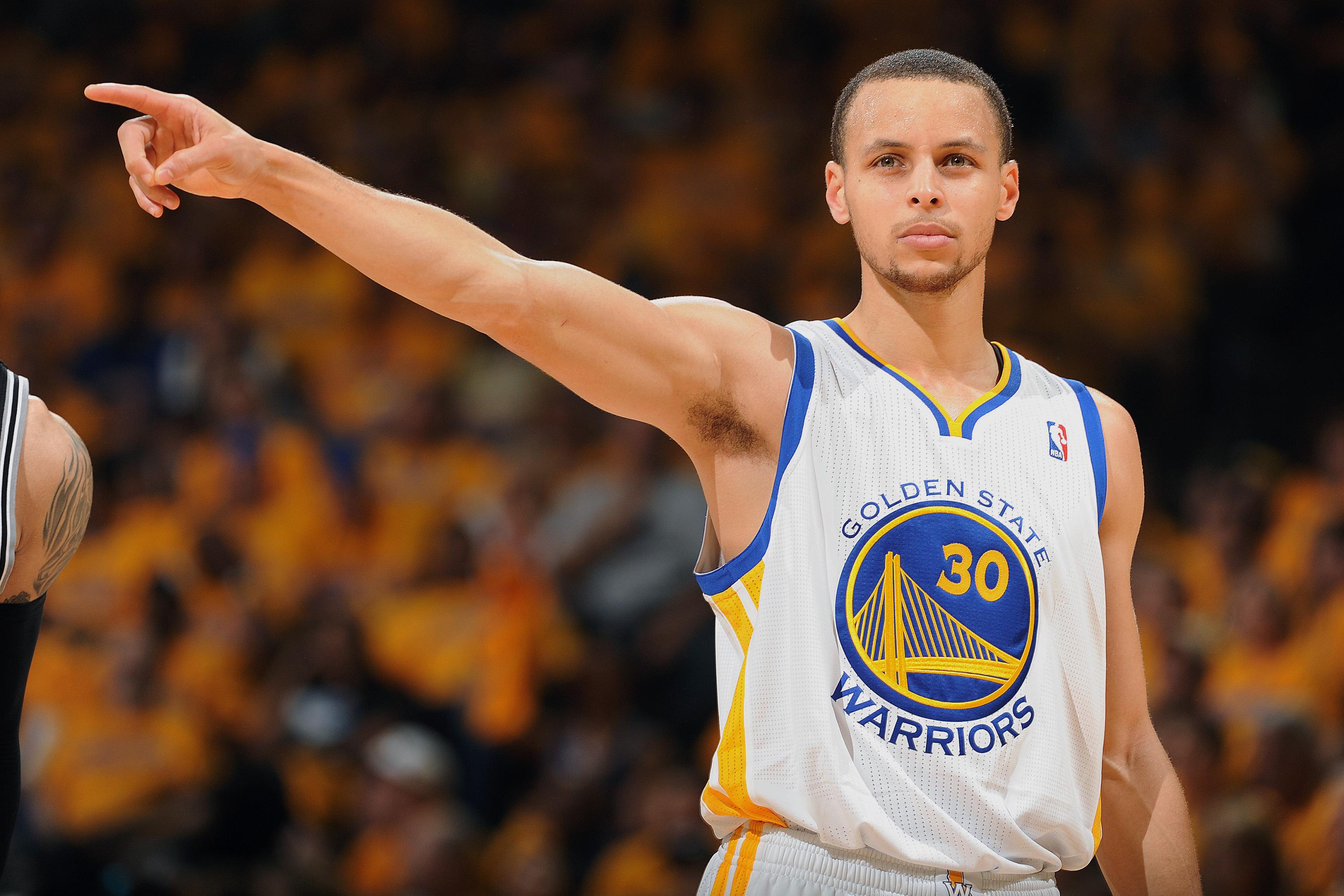 How Stephen Curry Is Redefining the Point Guard Position Entering