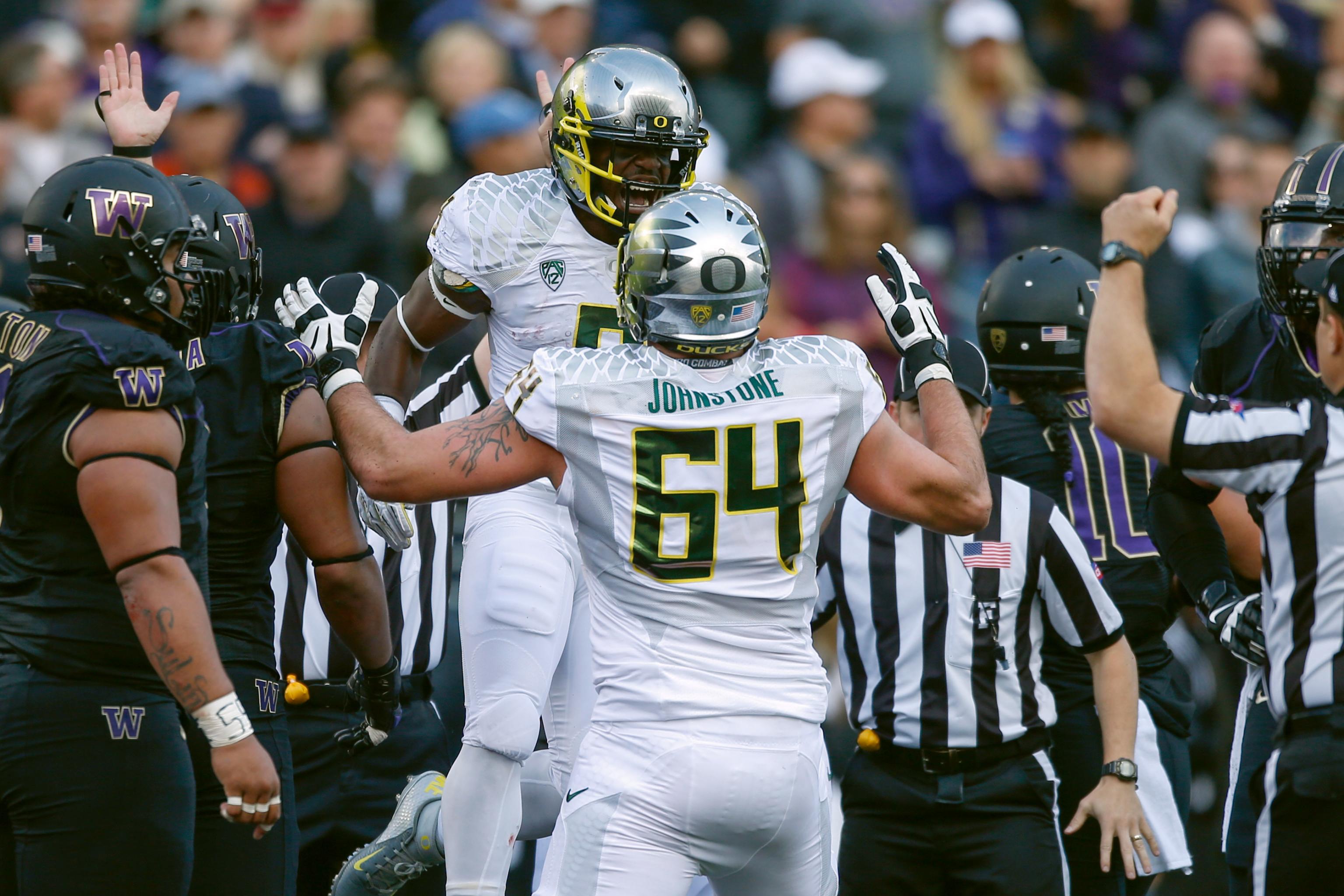 Week 8's top college football uniforms: Oregon Ducks 'Stomp Out Cancer' -  ESPN