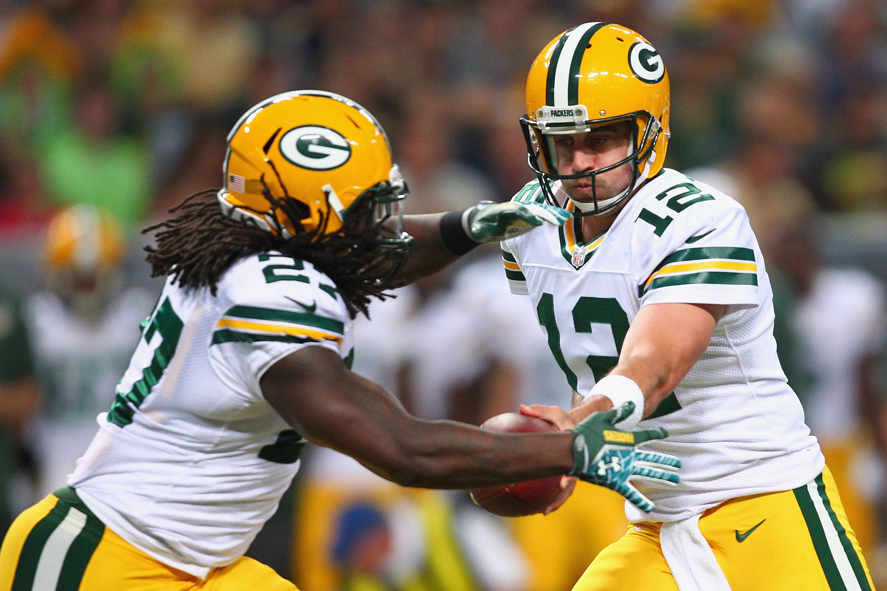 Eddie Lacy Goes Small to Go Big