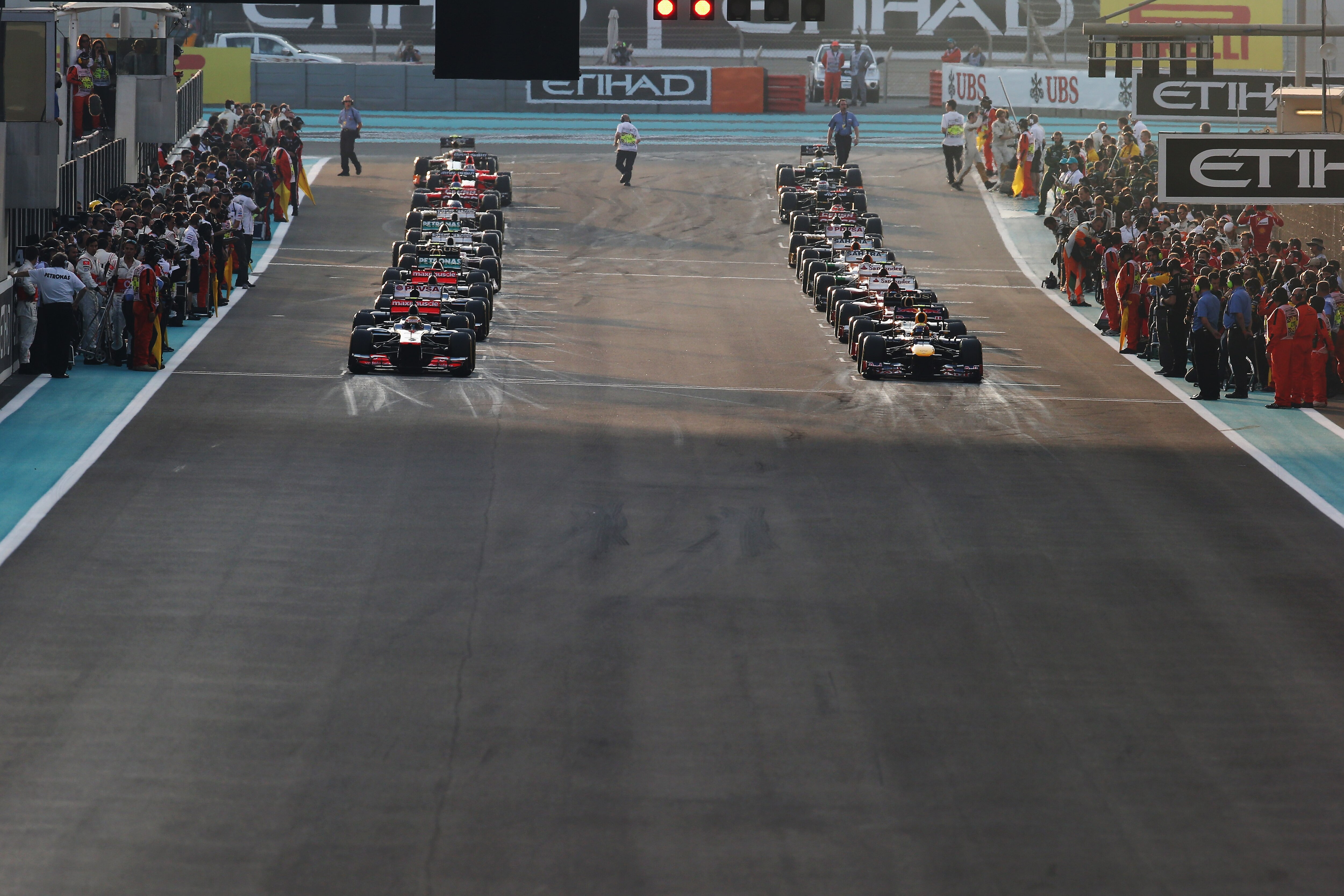 abu dhabi grand prix starting grid