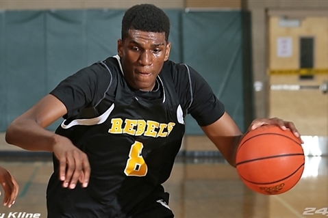 UCLA's Kevon Looney has an uncanny instinct for getting rebounds