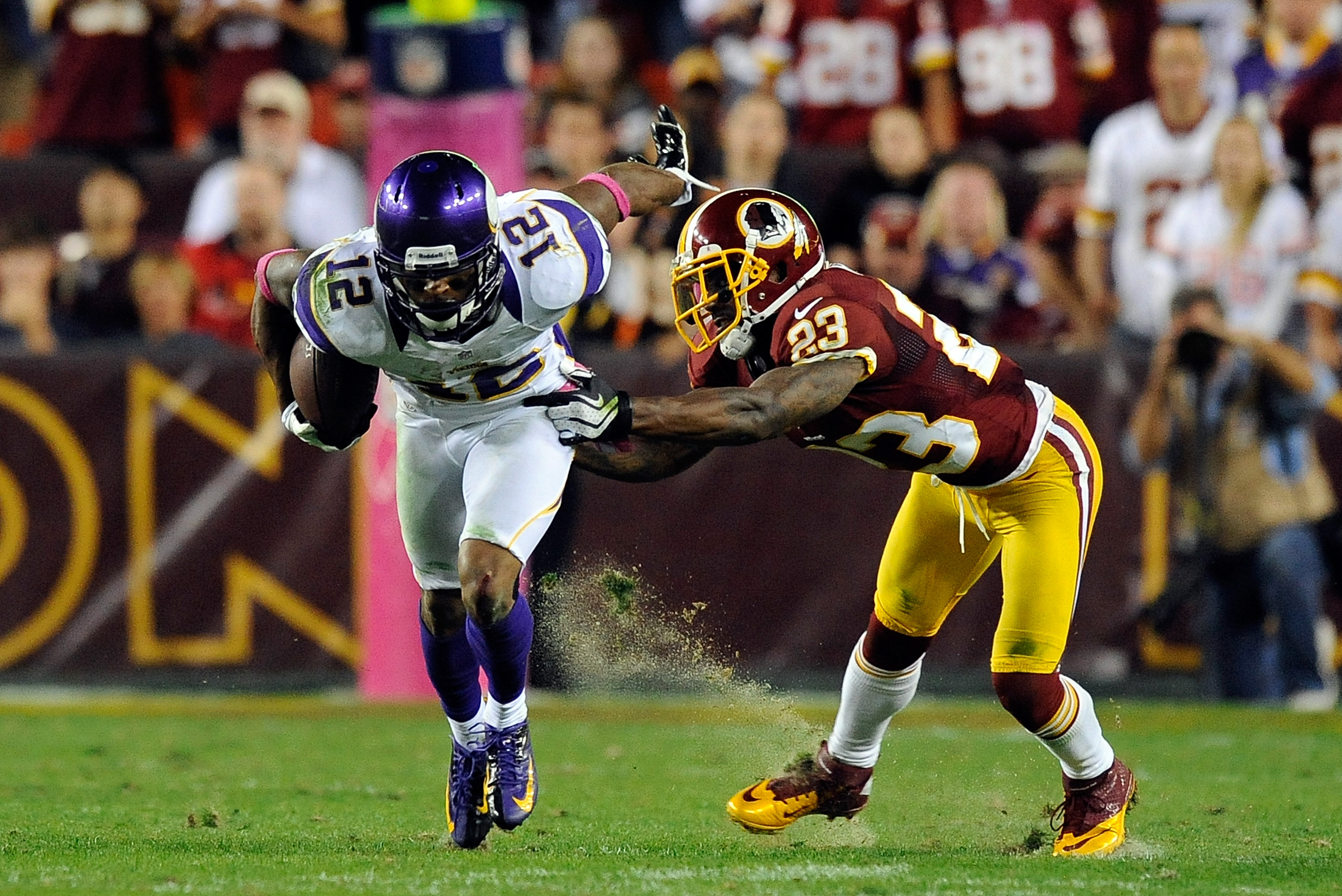 Photos: Vikings fall to Redskins 38-26