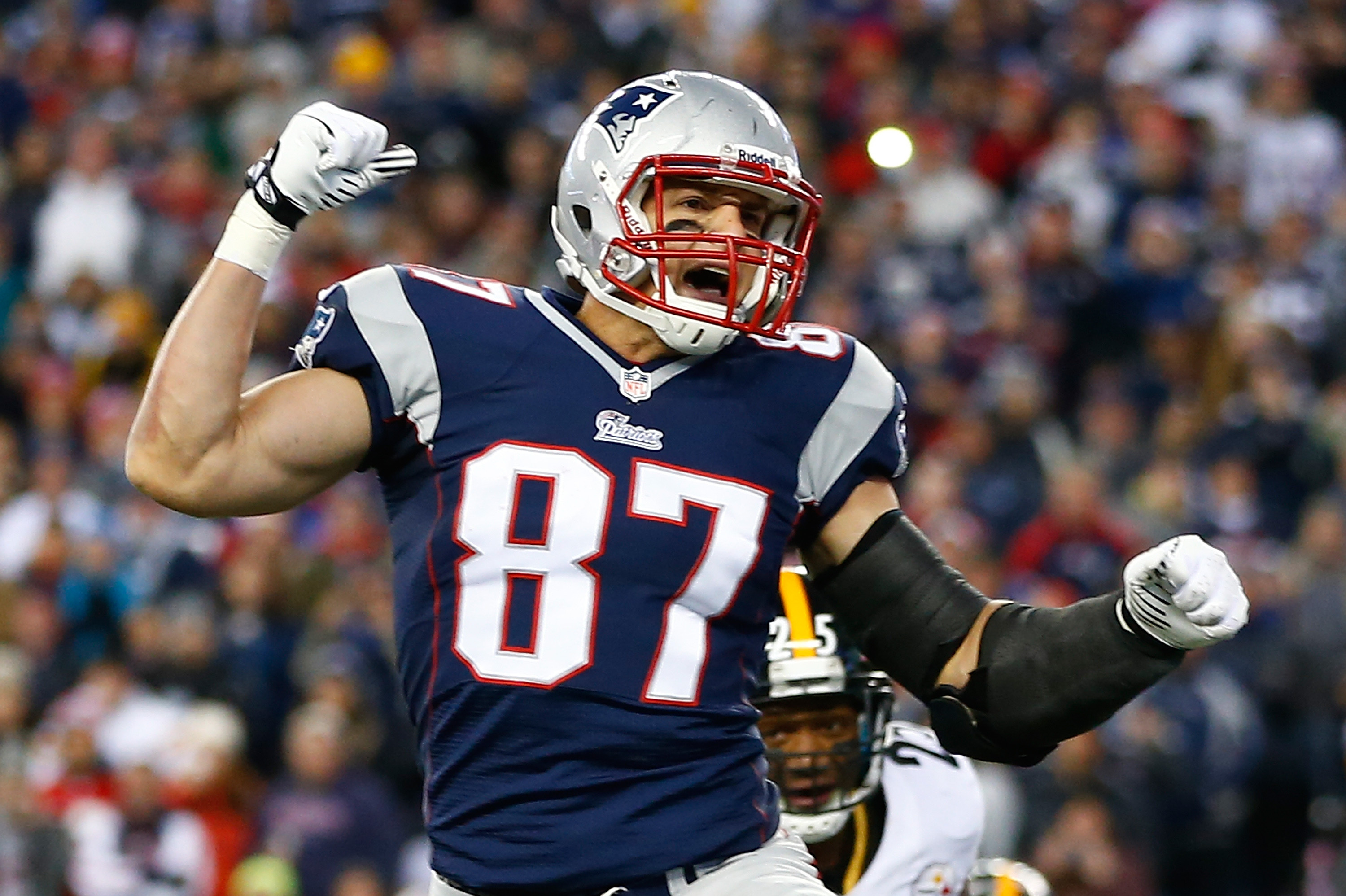 Rob Gronkowski Highlights, Patriots vs. Steelers