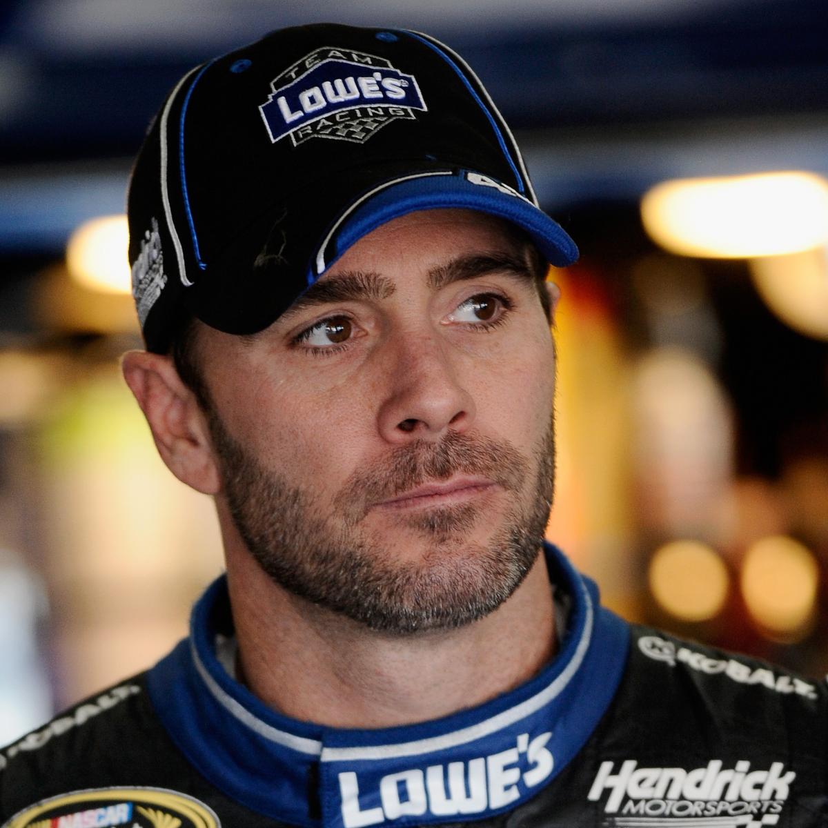 How Does Jimmie Johnson Avoid Falling Apart in Last 2 Chase Races Like