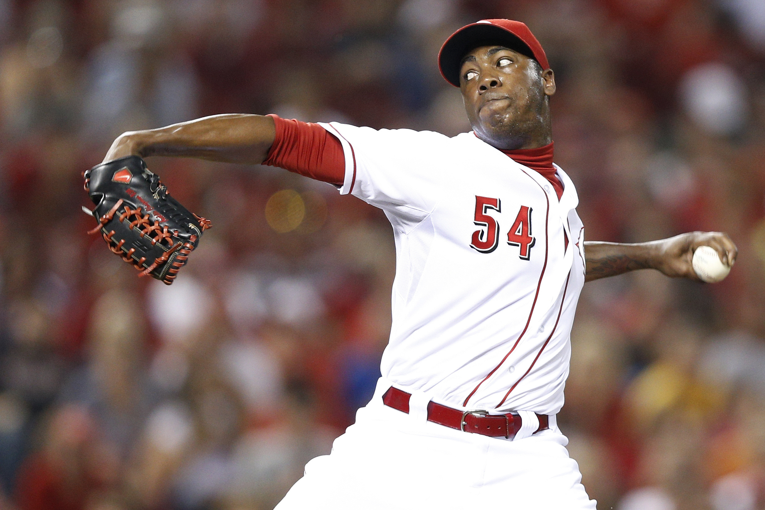 Aroldis Chapman Should Start For The Reds in 2013 - Beyond the Box Score