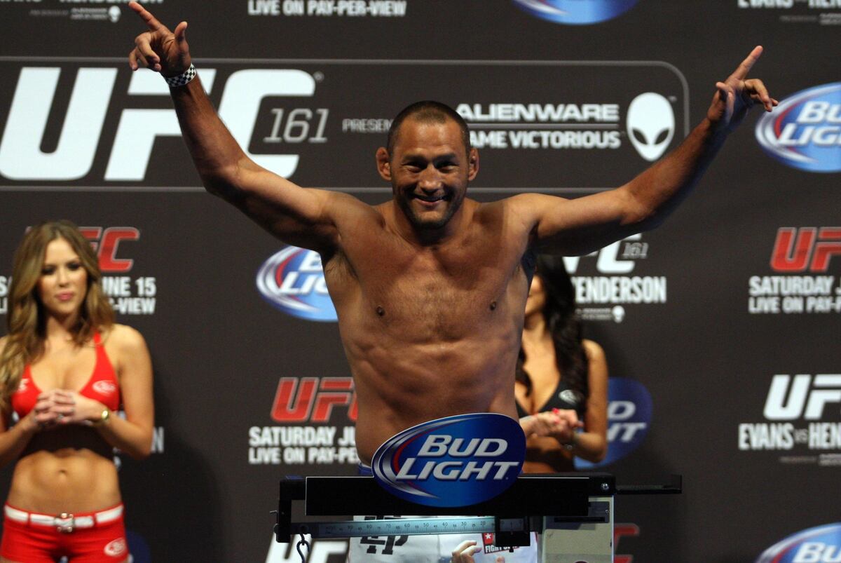 UFC Fight Night 32: Live Blog for Dan Henderson vs. Vitor Belfort | Bleacher Report | Latest ...