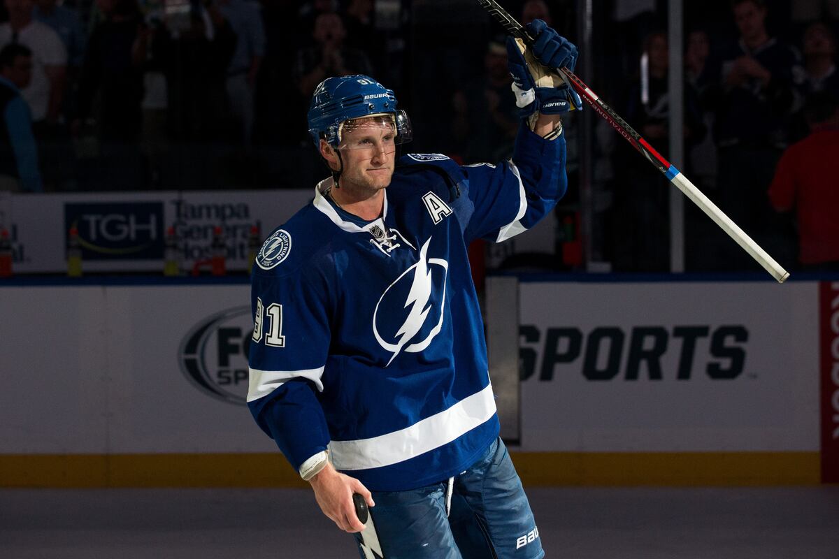 Steven Stamkos' Injury Is Unfortunate Blow for Hockey Fans Everywhere