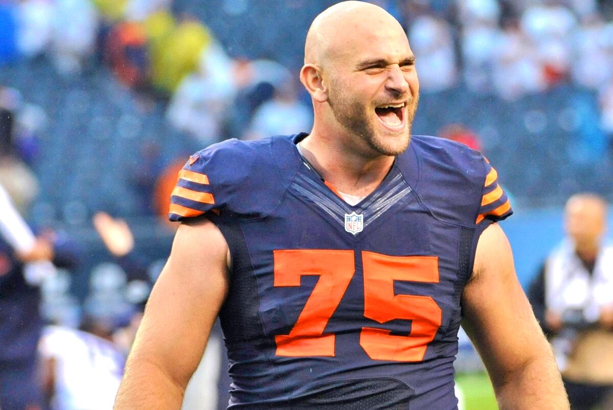 A Week in the Life of Chicago Bears Offensive Lineman Kyle Long