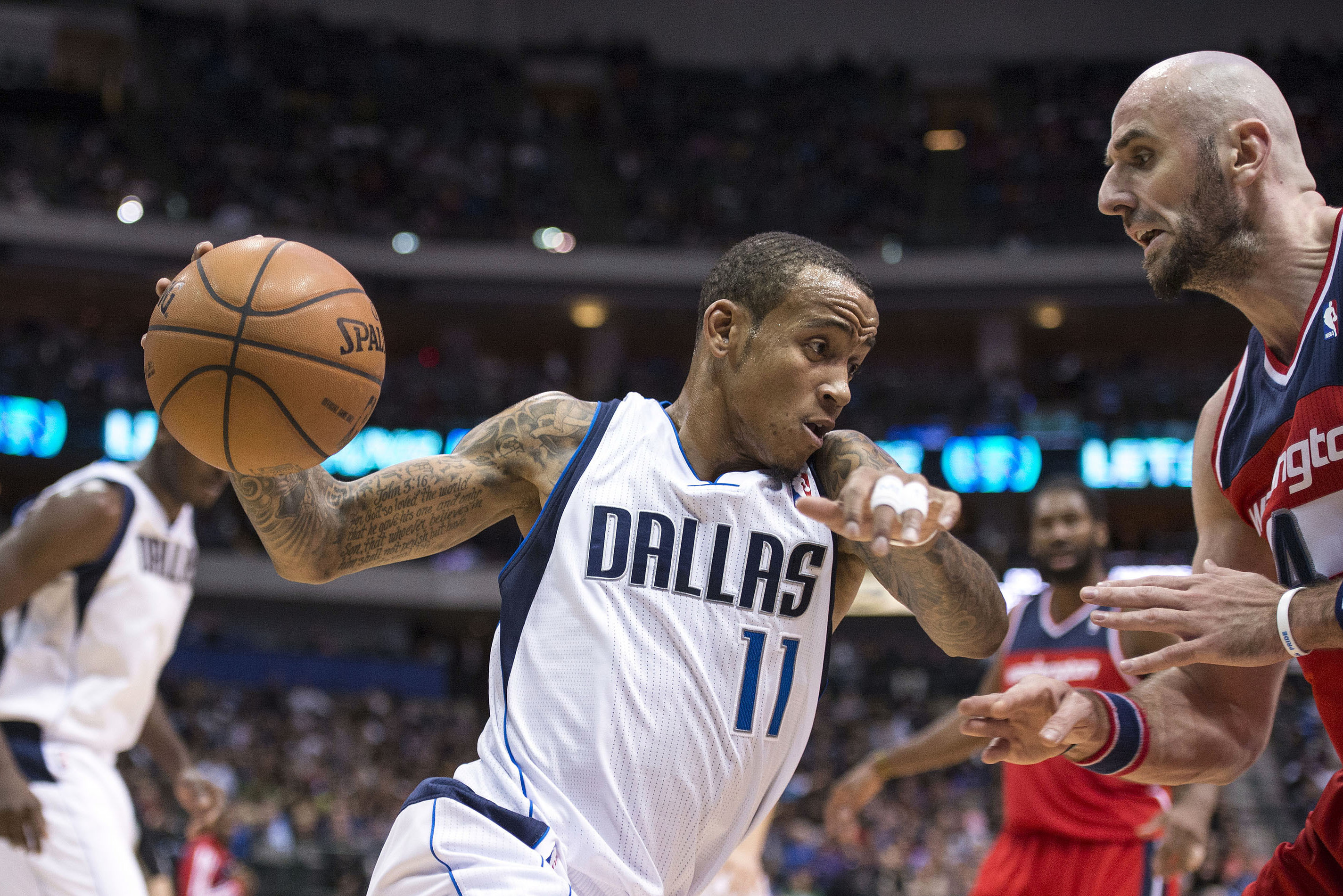 Monta Ellis: Why Playing Hurt Is Bad For The Mavs